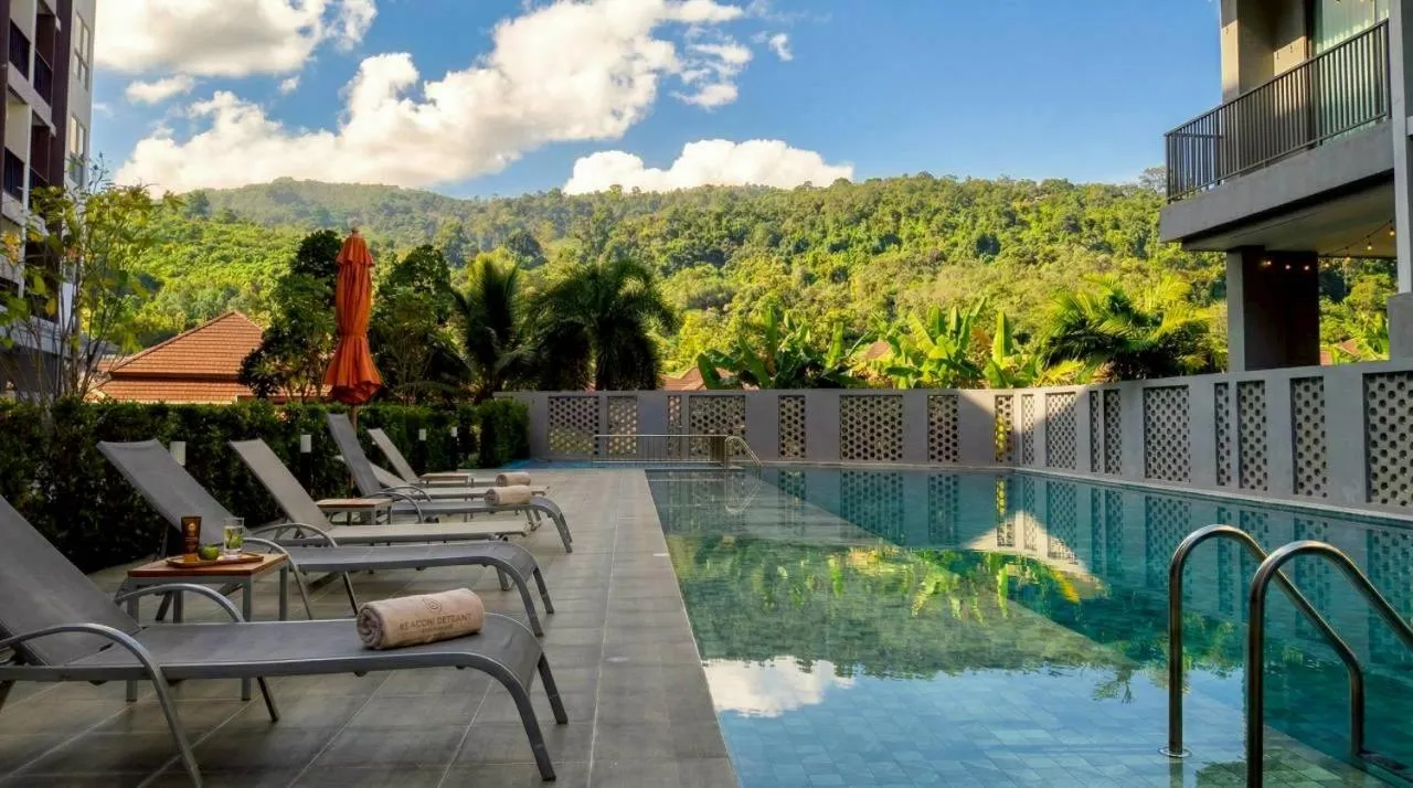 Swimming pool in Beehive Boutique Hotel Phuket