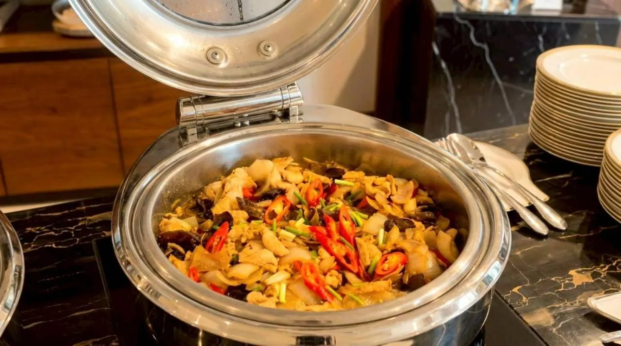 Breakfast in Beehive Boutique Hotel Phuket