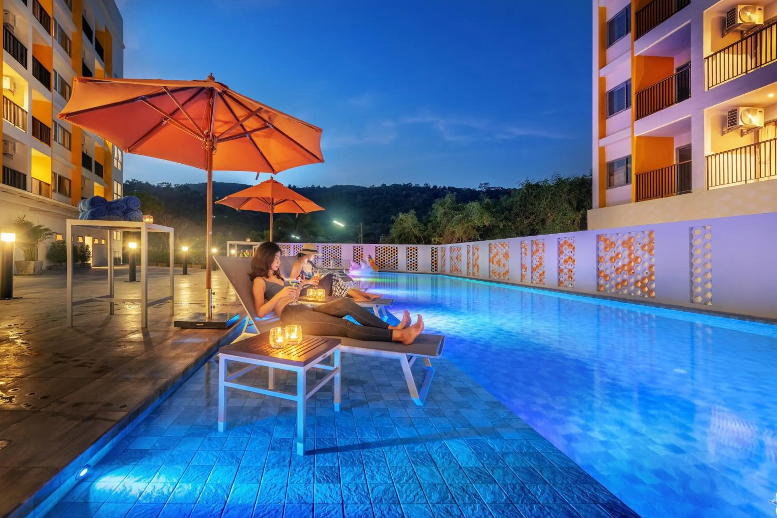 Swimming pool in Beehive Boutique Hotel Phuket