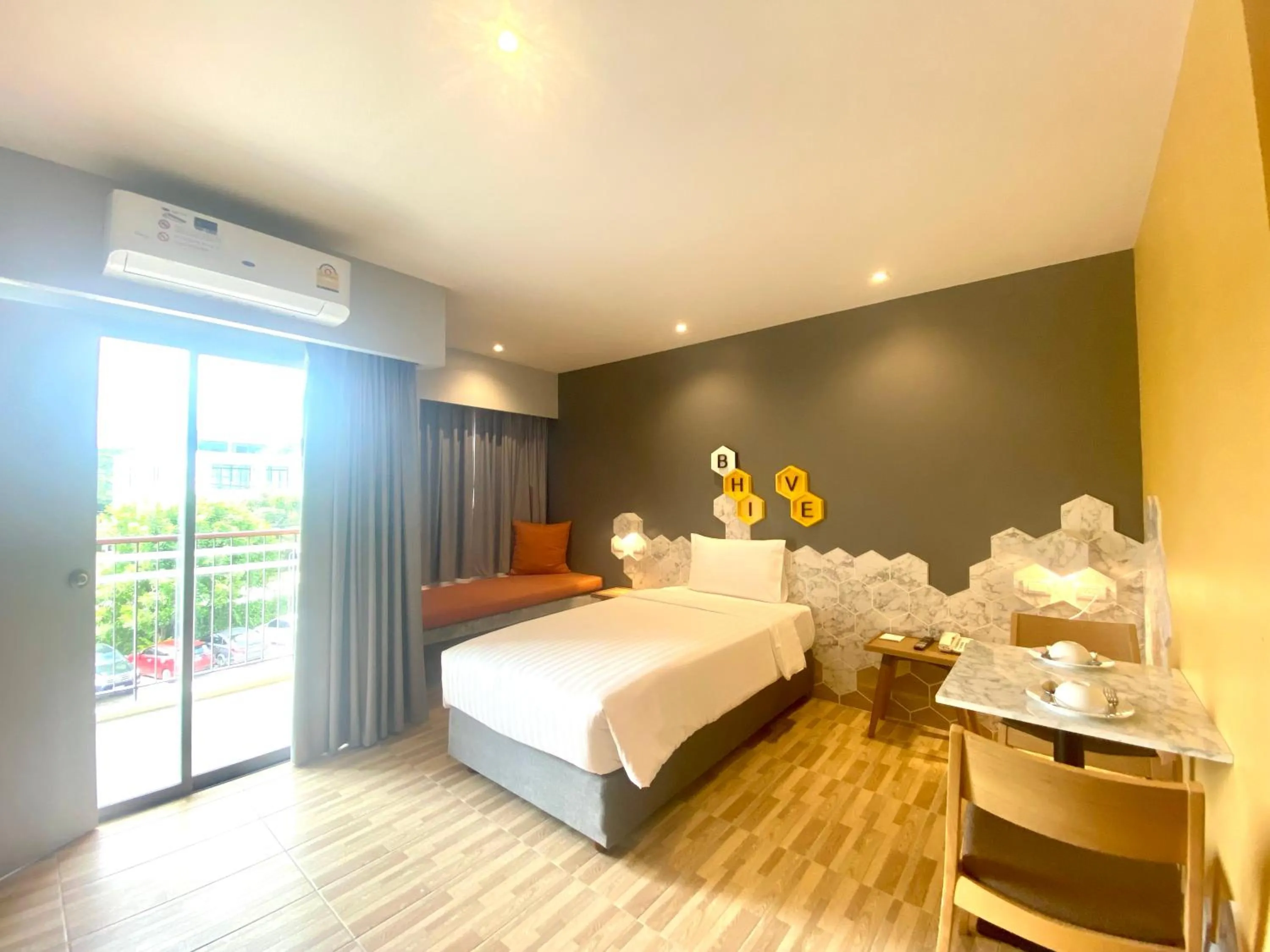 Bedroom, Bed in Beehive Boutique Hotel Phuket