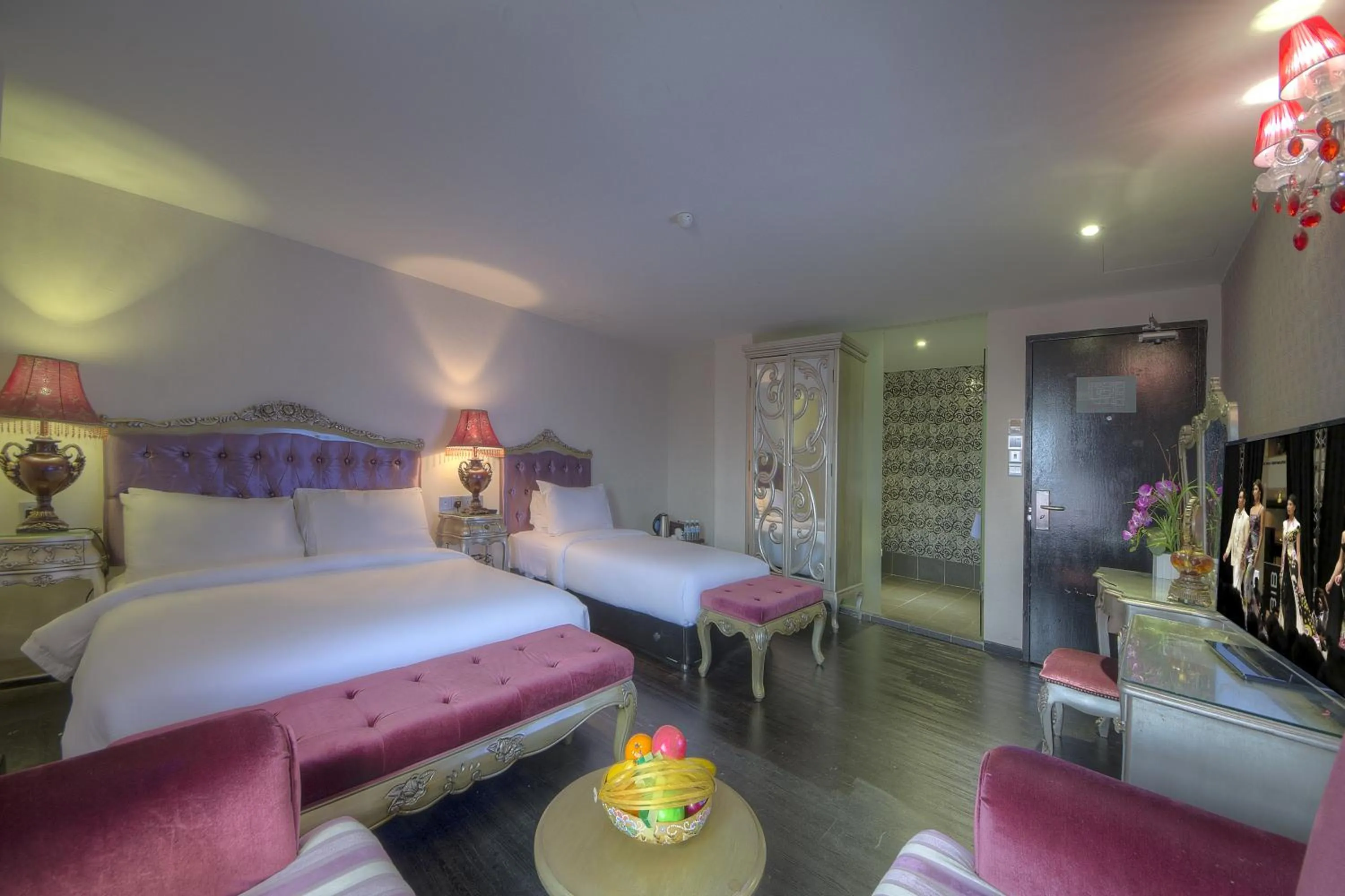 Bedroom, Bed in Arenaa Batik Boutique