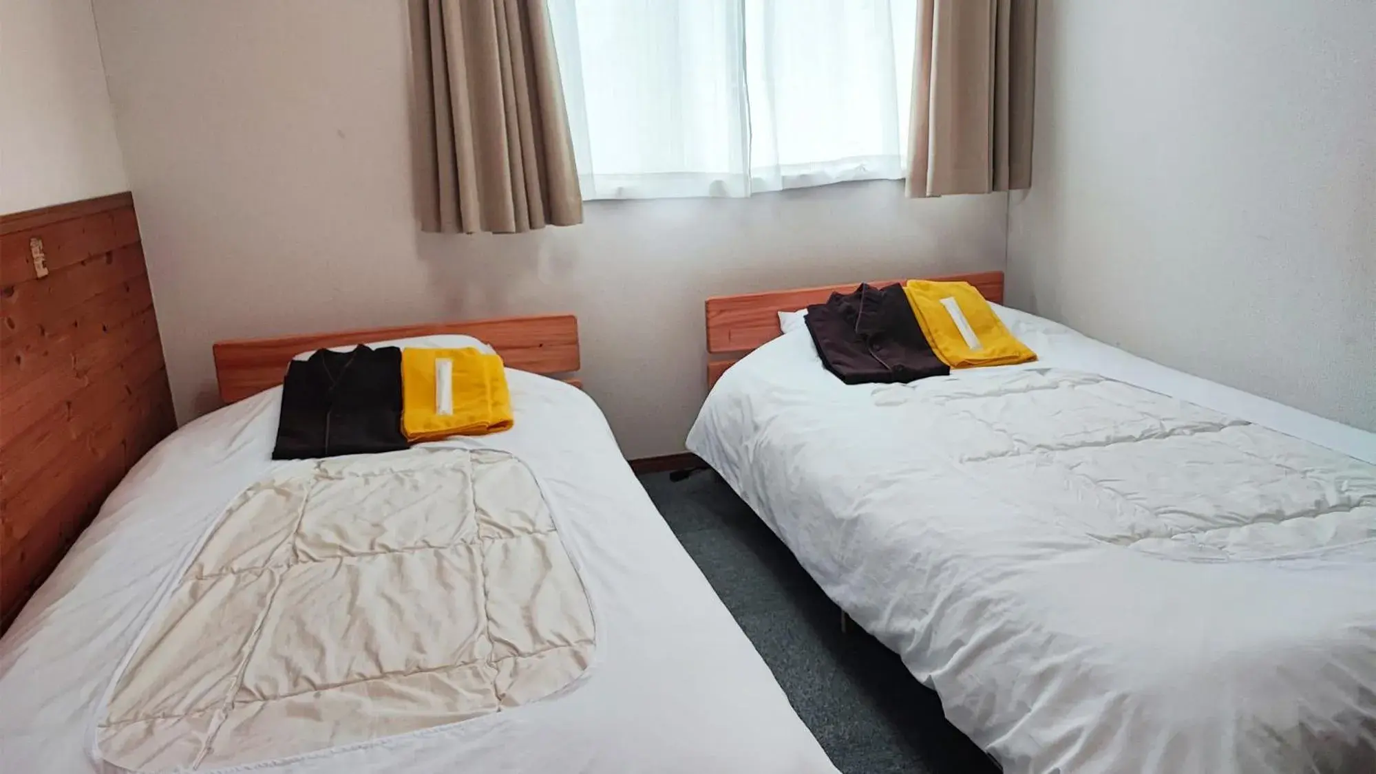 Standard Twin Room in Hotel Frontier Standard Twin Room in Hotel Frontier