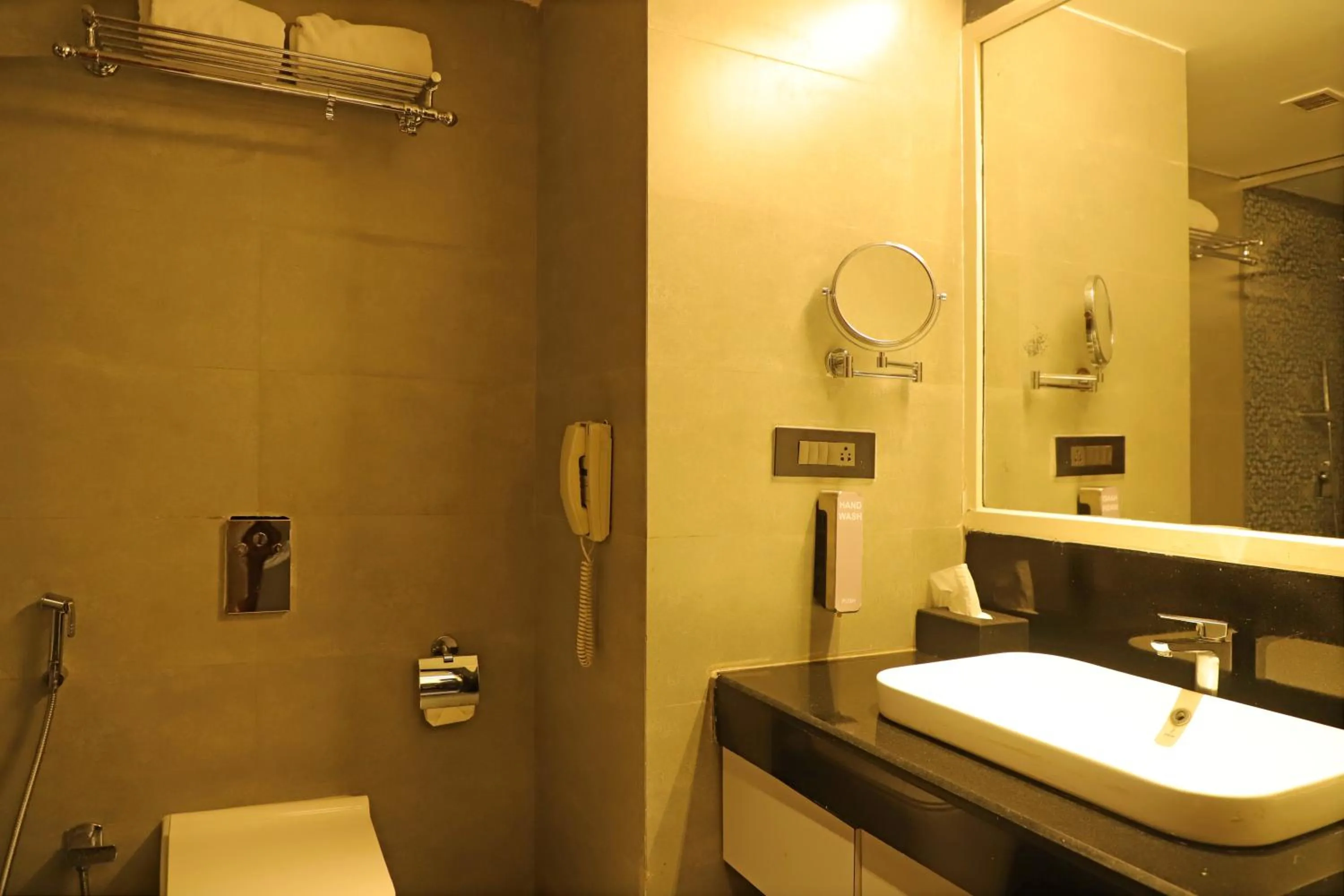 Shower in Golden Tulip Candolim, Goa