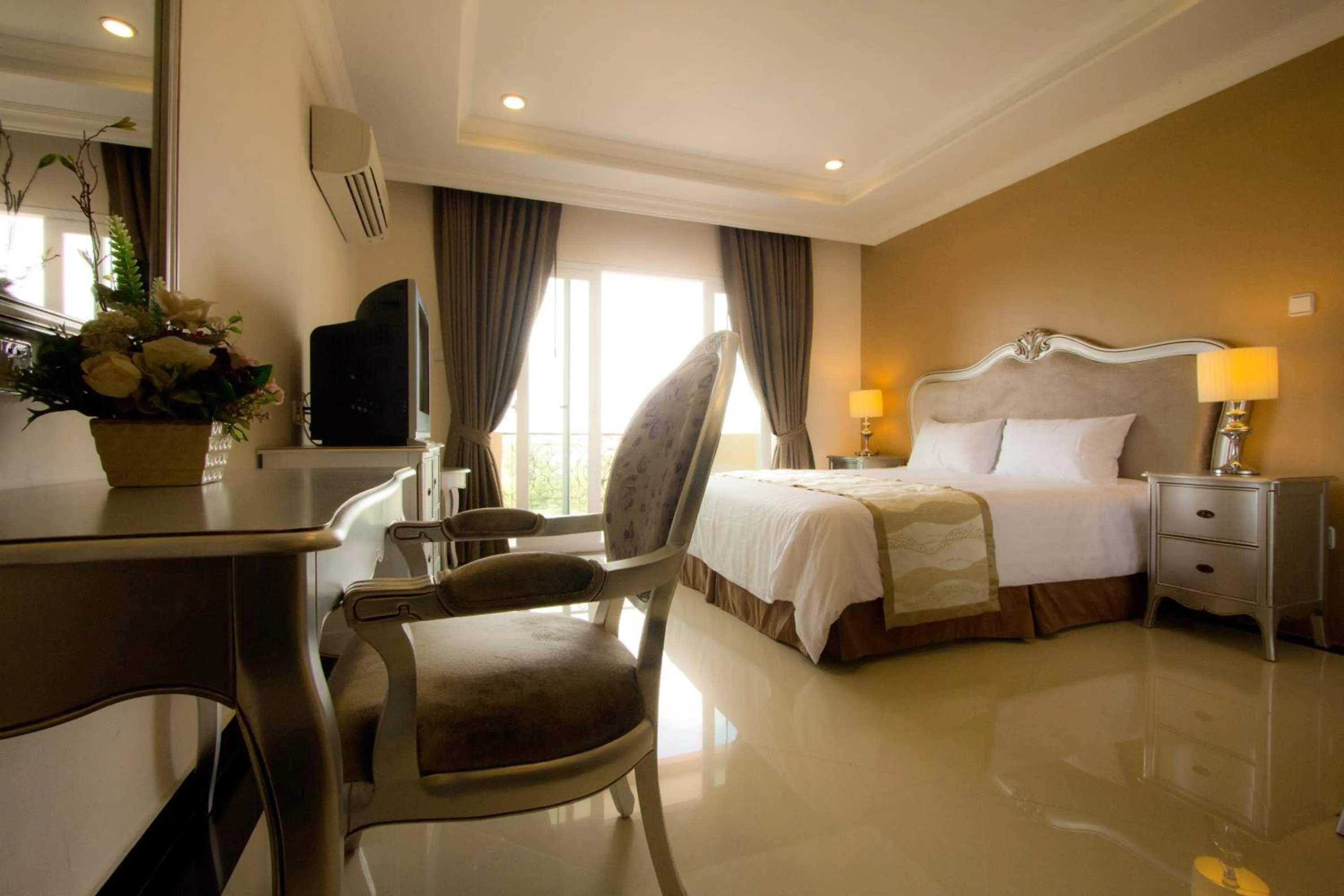 Bed in LK Grand Living Place