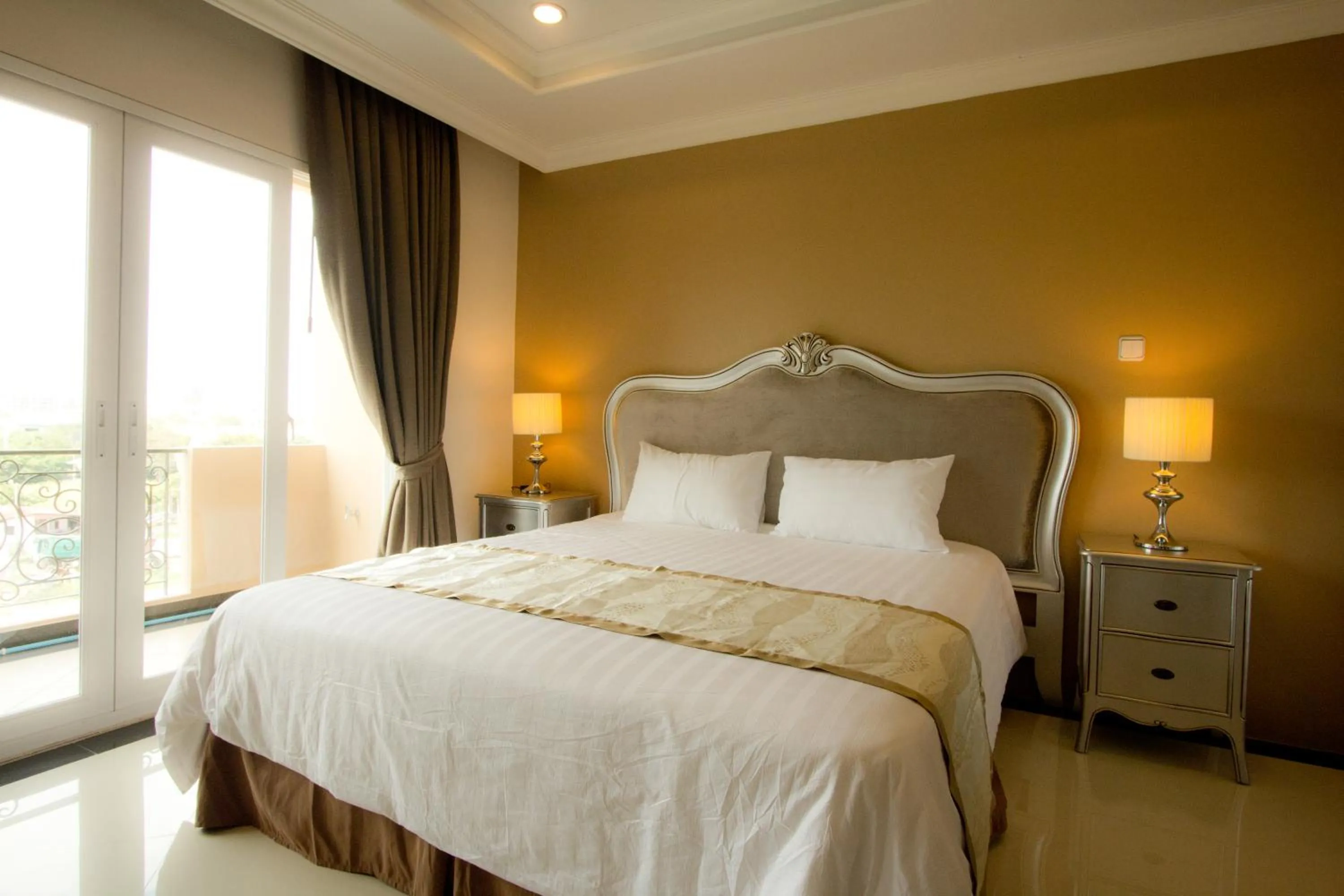 Bed in LK Grand Living Place