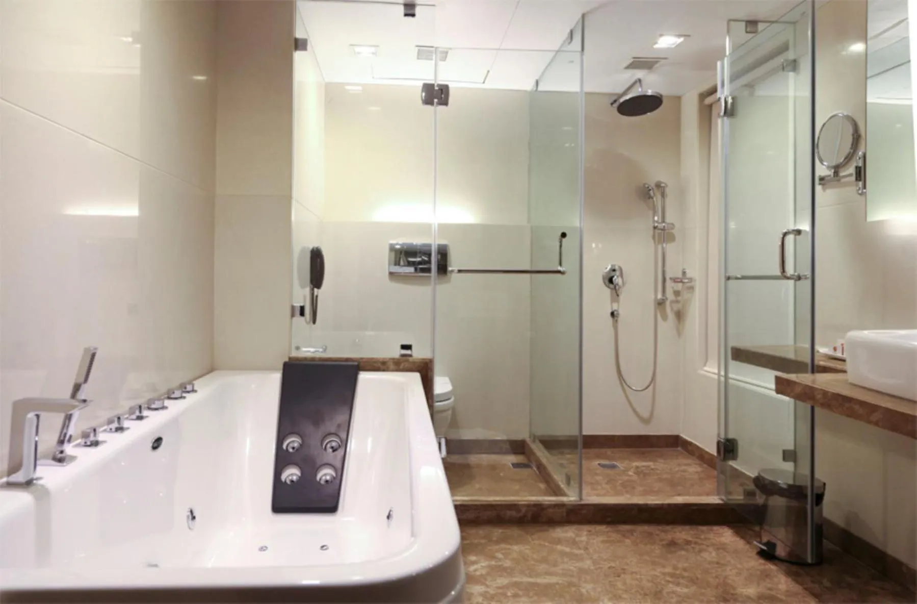 Bath in Hotel Suba Star Ahmedabad