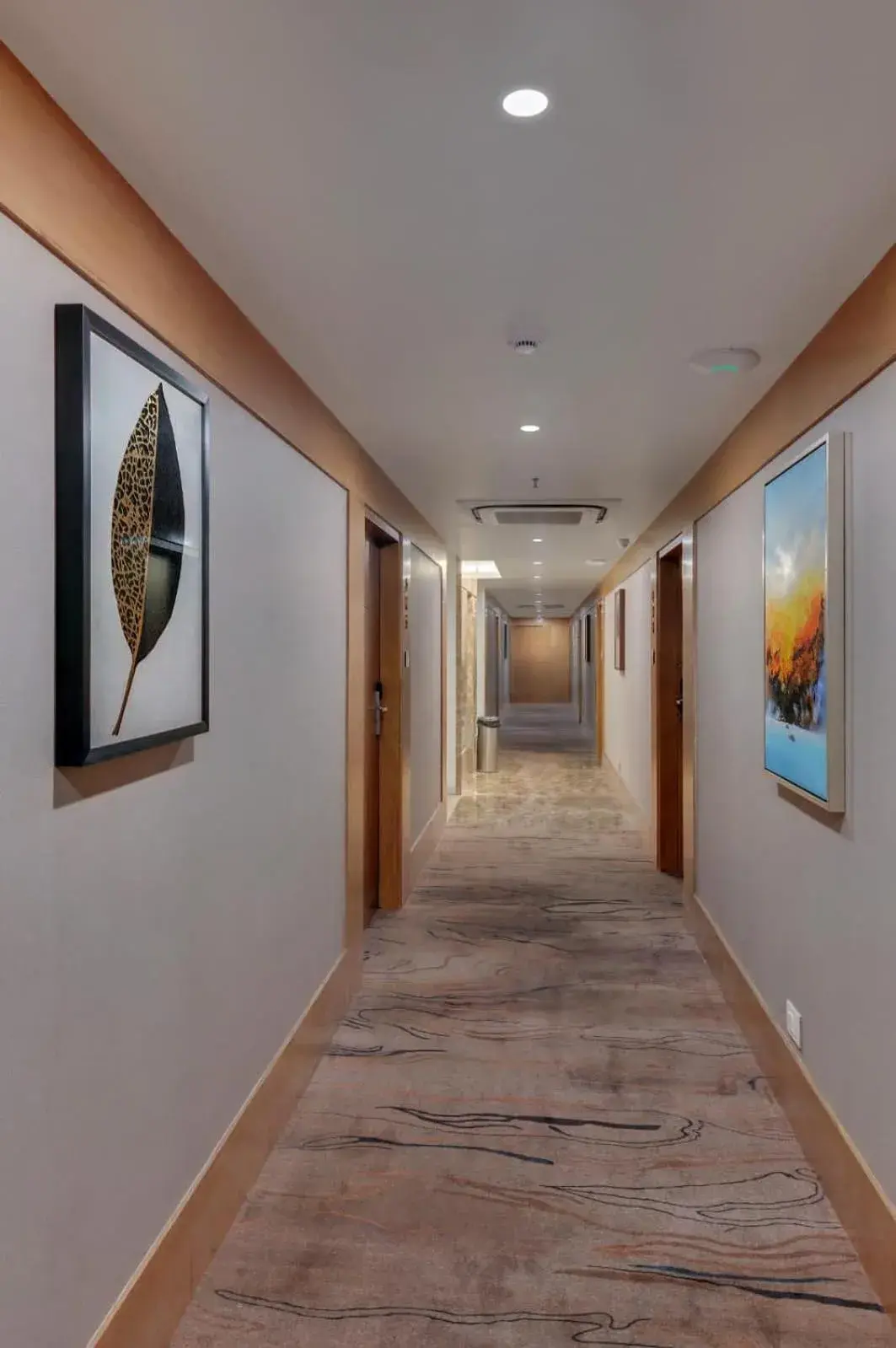 Lobby or reception in Hotel Suba Star Ahmedabad Lobby or reception in Hotel Suba Star Ahmedabad