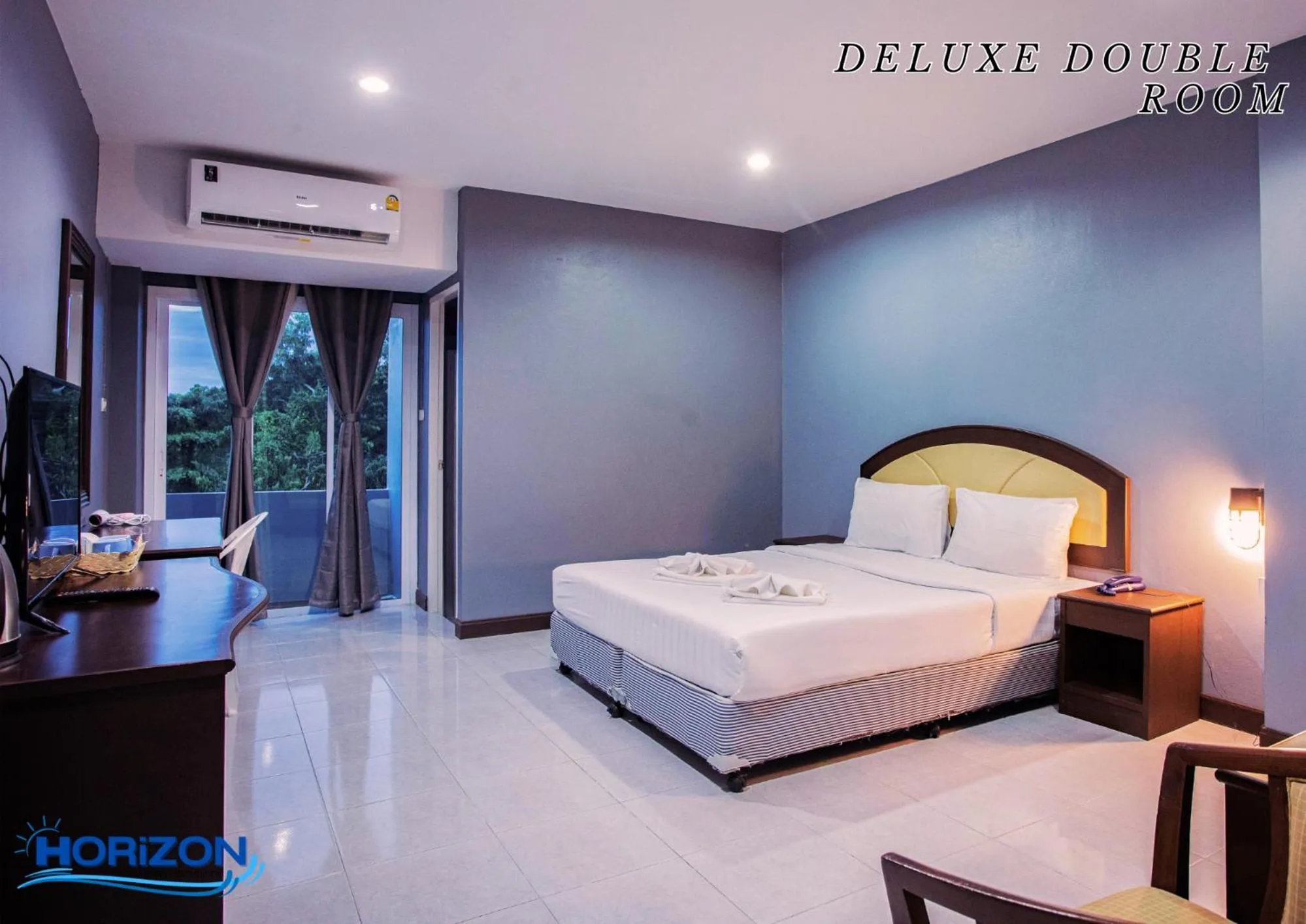 Bed in Horizon Hotel