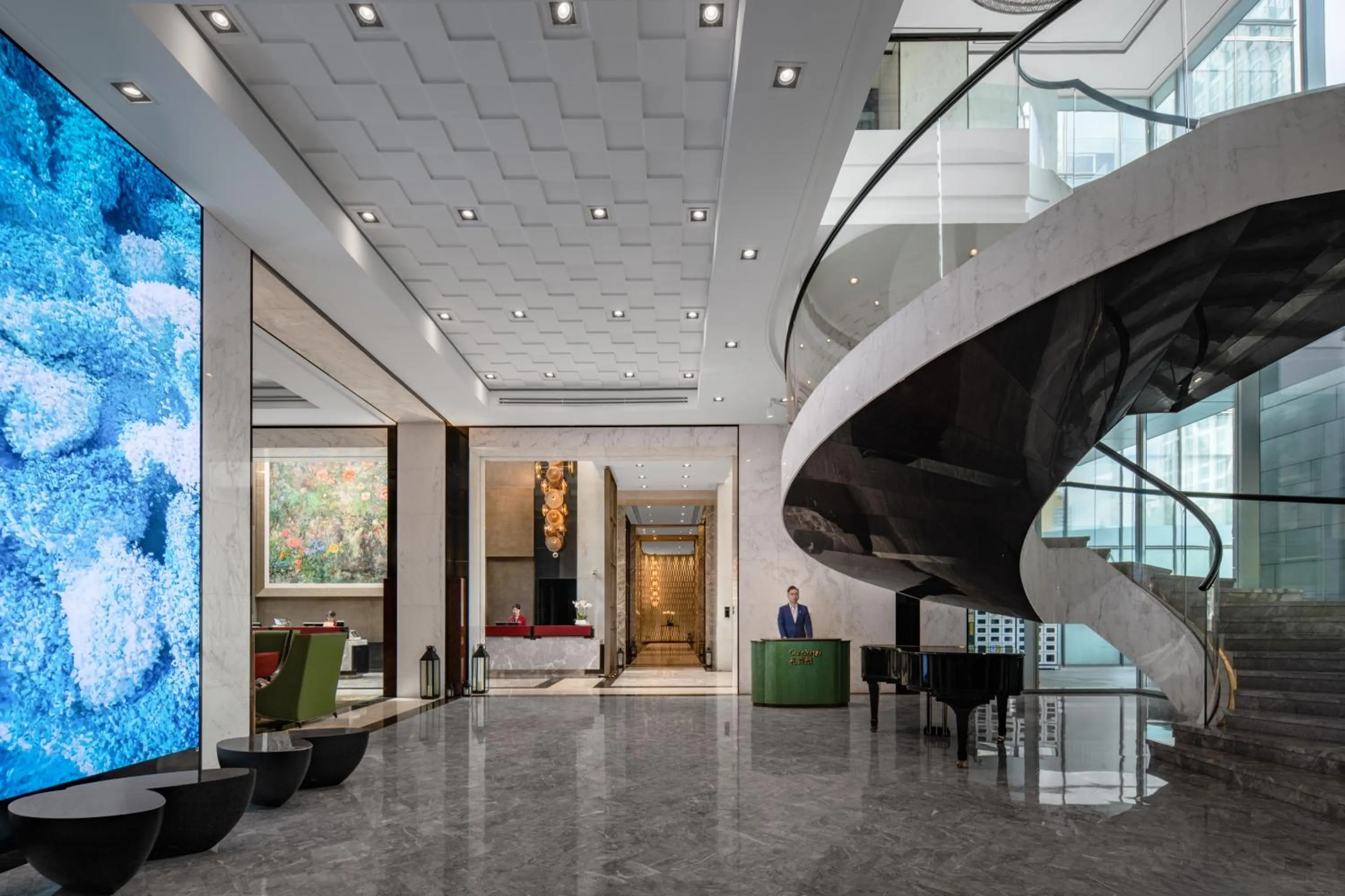 Lobby or reception in Regent Shanghai Pudong