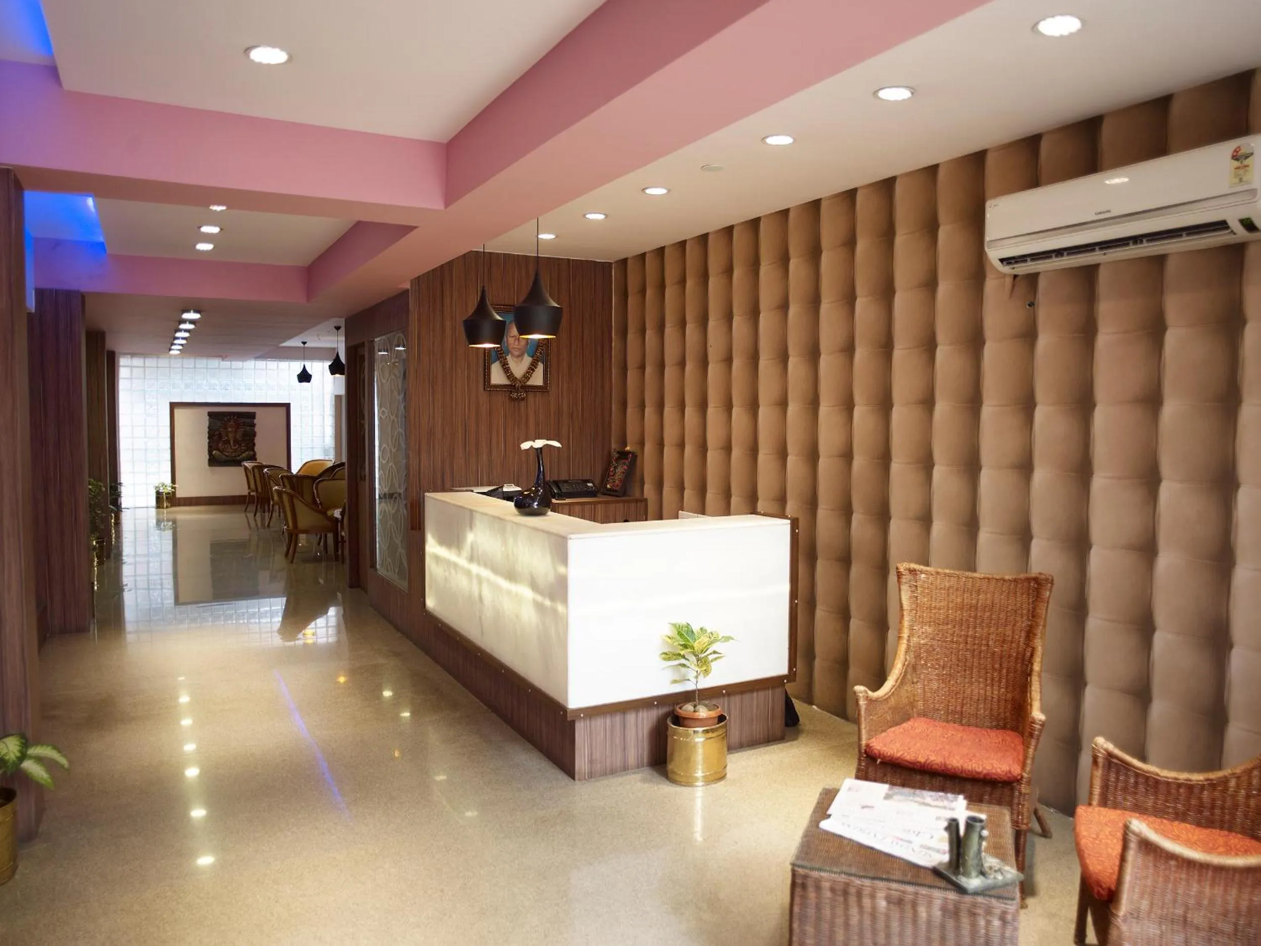 Property building in Comfort Hotels