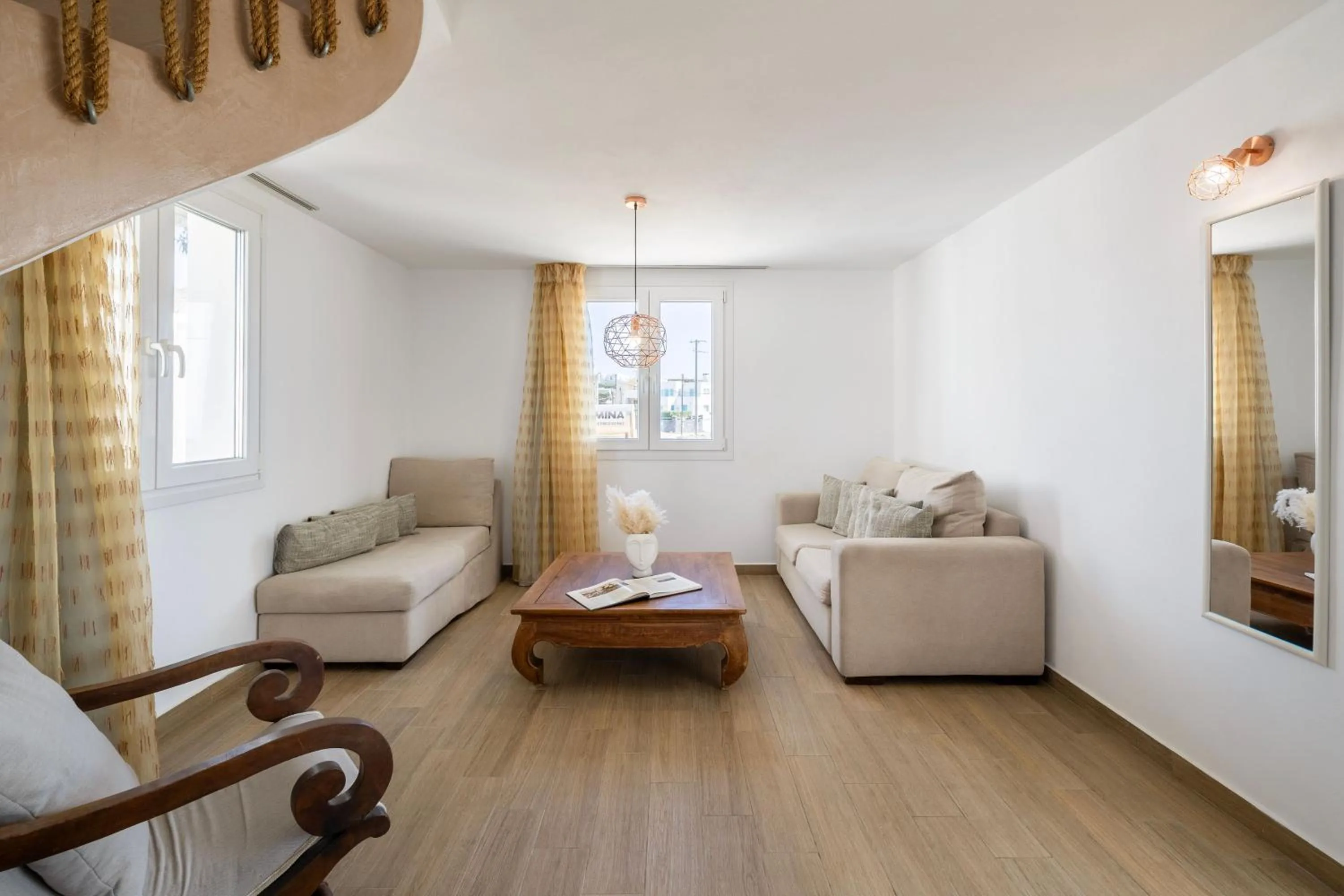 Living room in Heated Jacuzzi Cozy Apartment and Panoramic Views