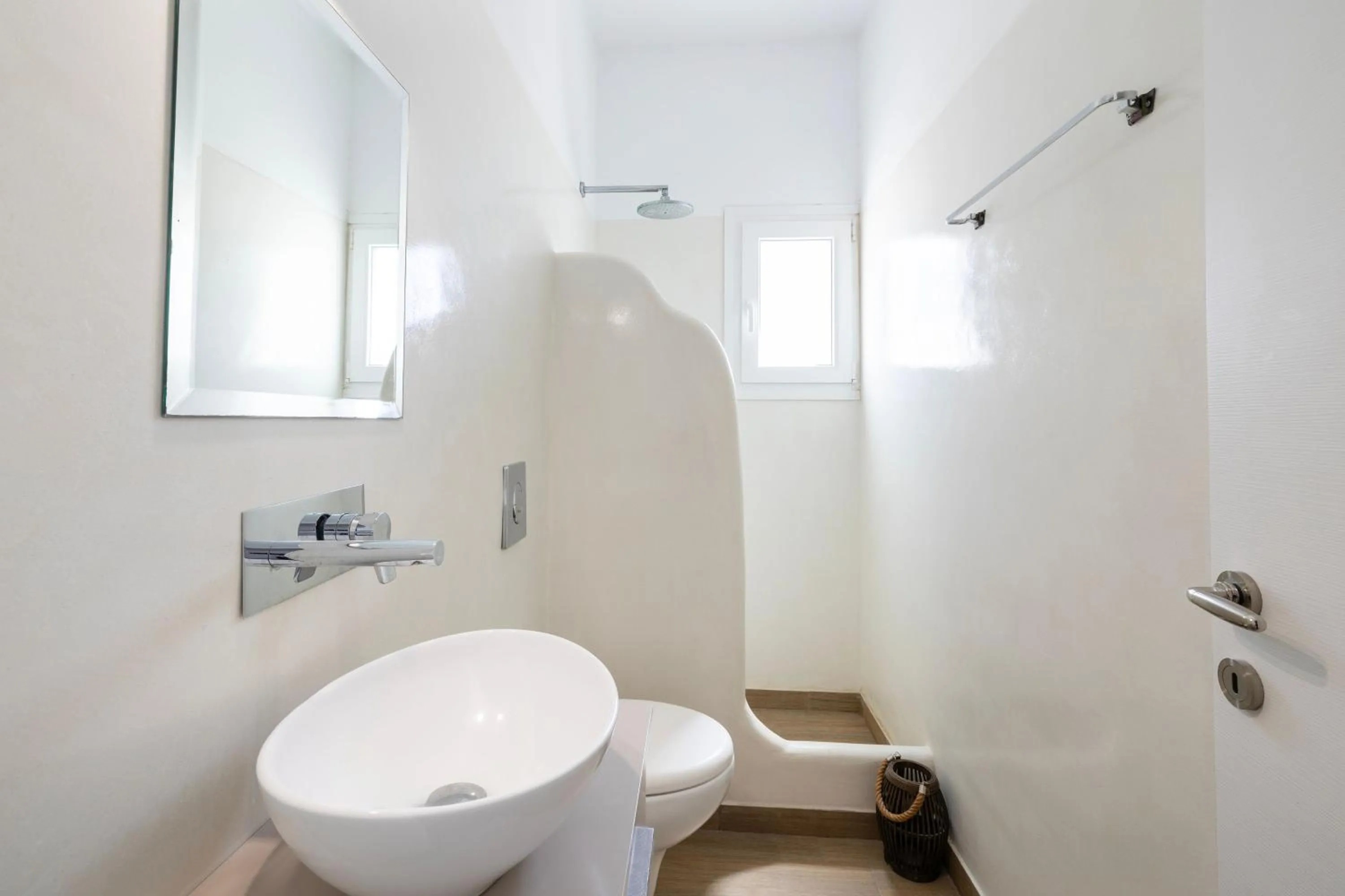 Bathroom in Heated Jacuzzi Cozy Apartment and Panoramic Views