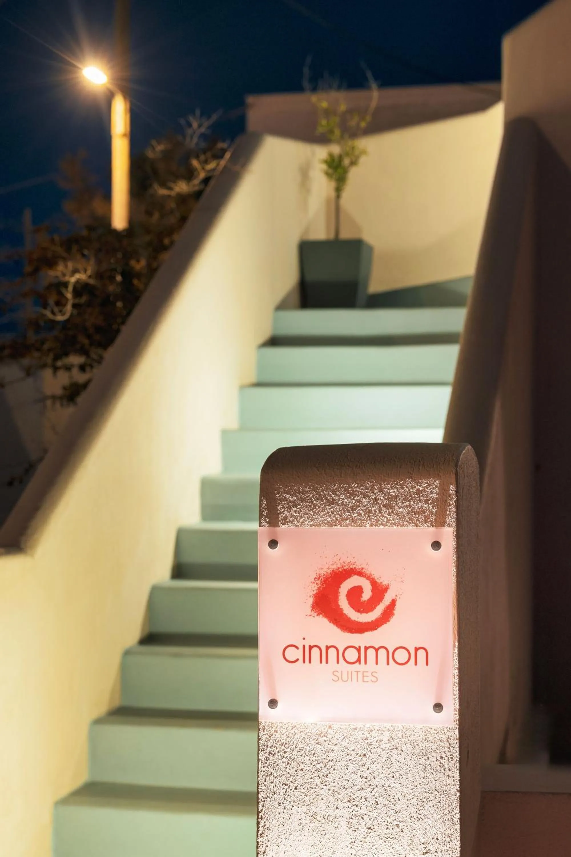 Night in Heated Jacuzzi Cozy Apartment and Panoramic Views