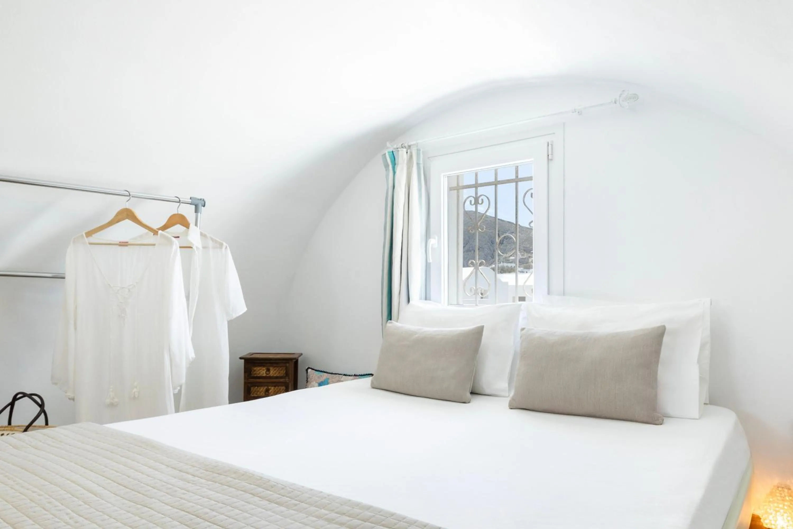 Bedroom, Bed in Heated Jacuzzi Cozy Apartment and Panoramic Views