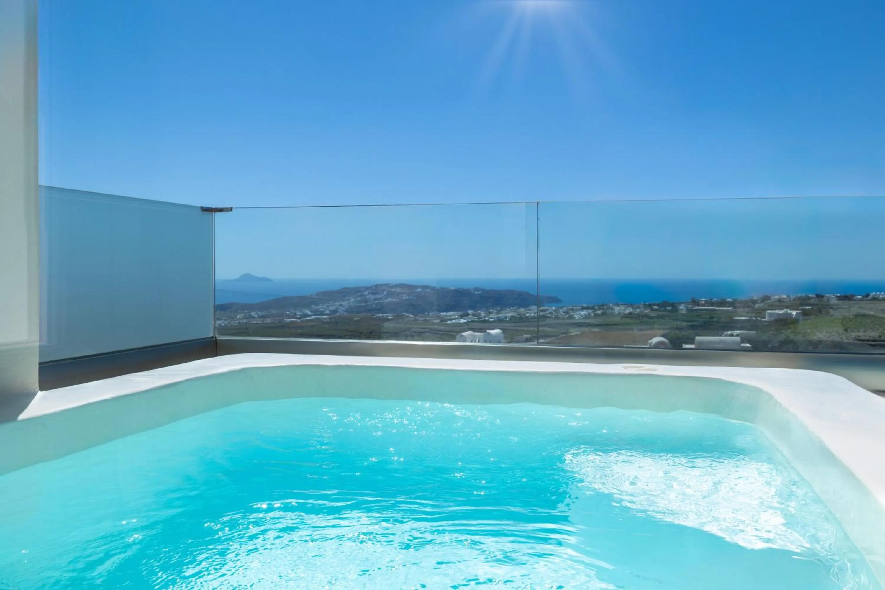 Hot Tub in Heated Jacuzzi Cozy Apartment and Panoramic Views