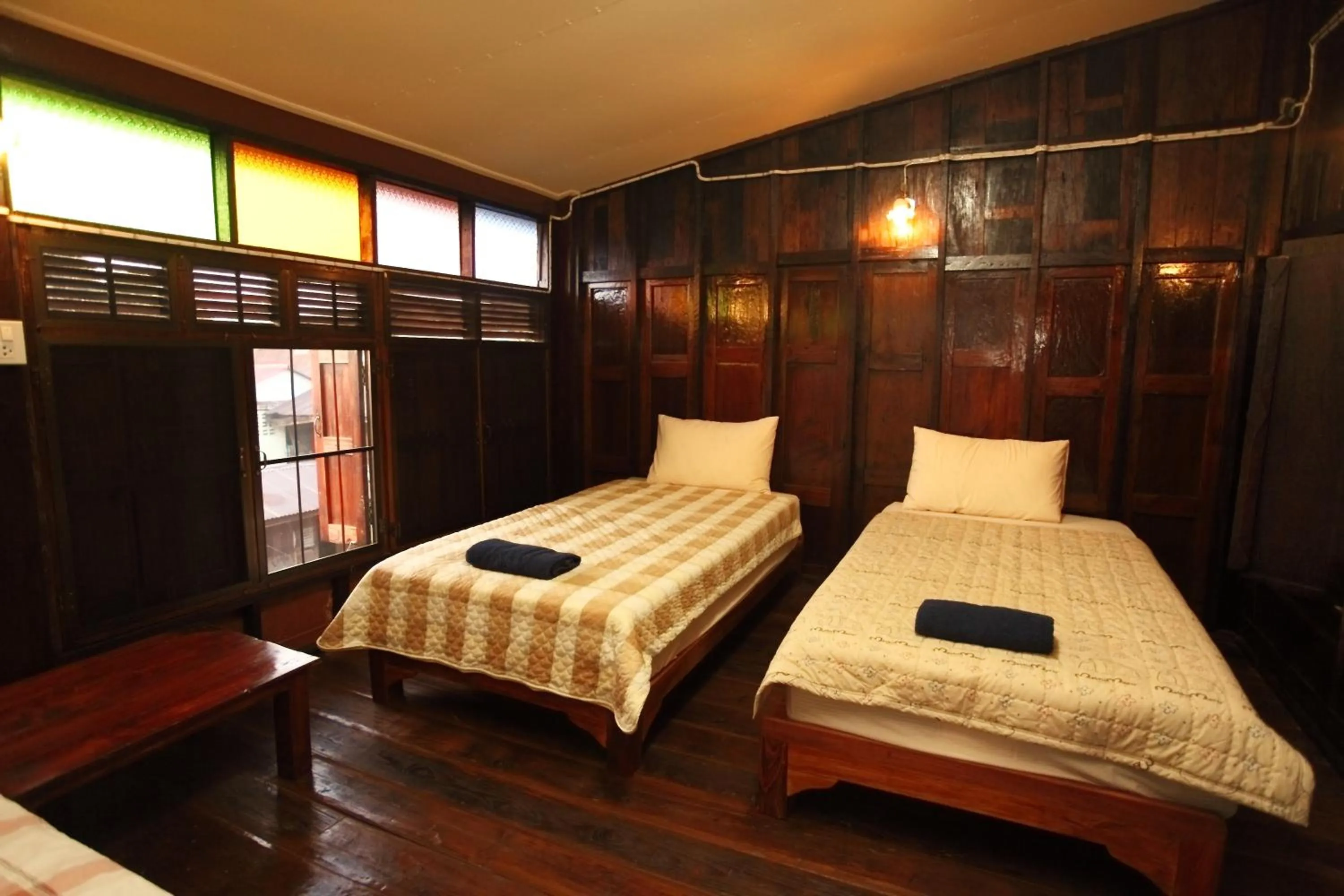 Bed in Baan Are Gong Riverside Homestay