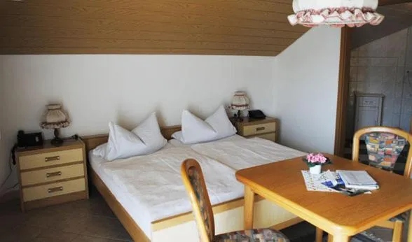 Bed in Gasthof-Hotel-Löwen