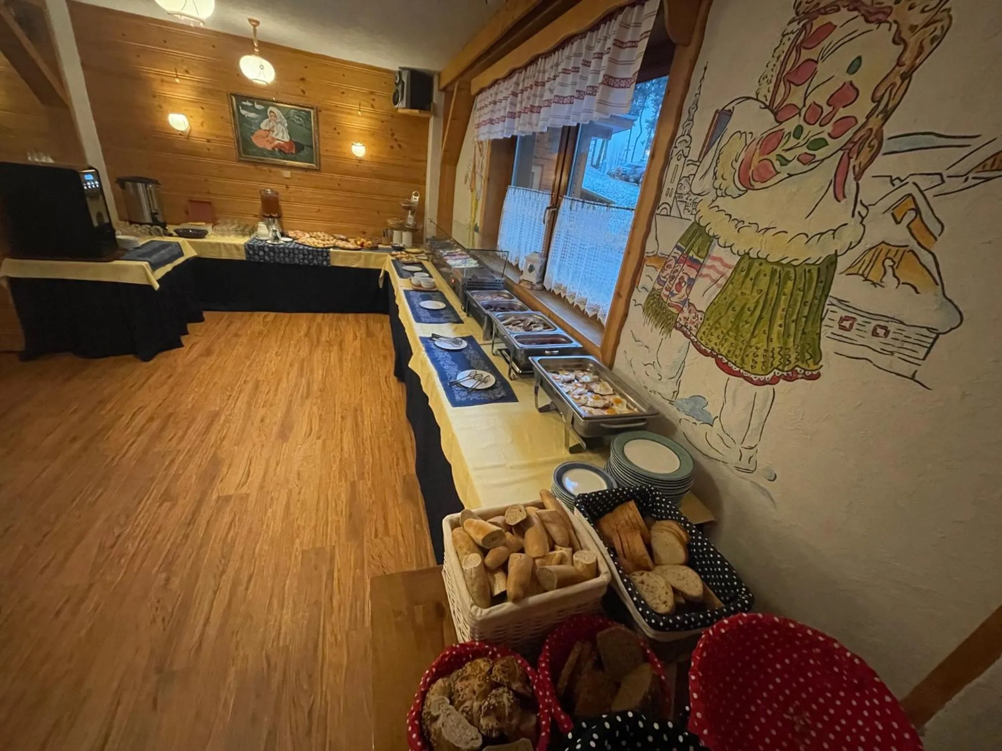 Buffet breakfast in Apartmany Vila Vista