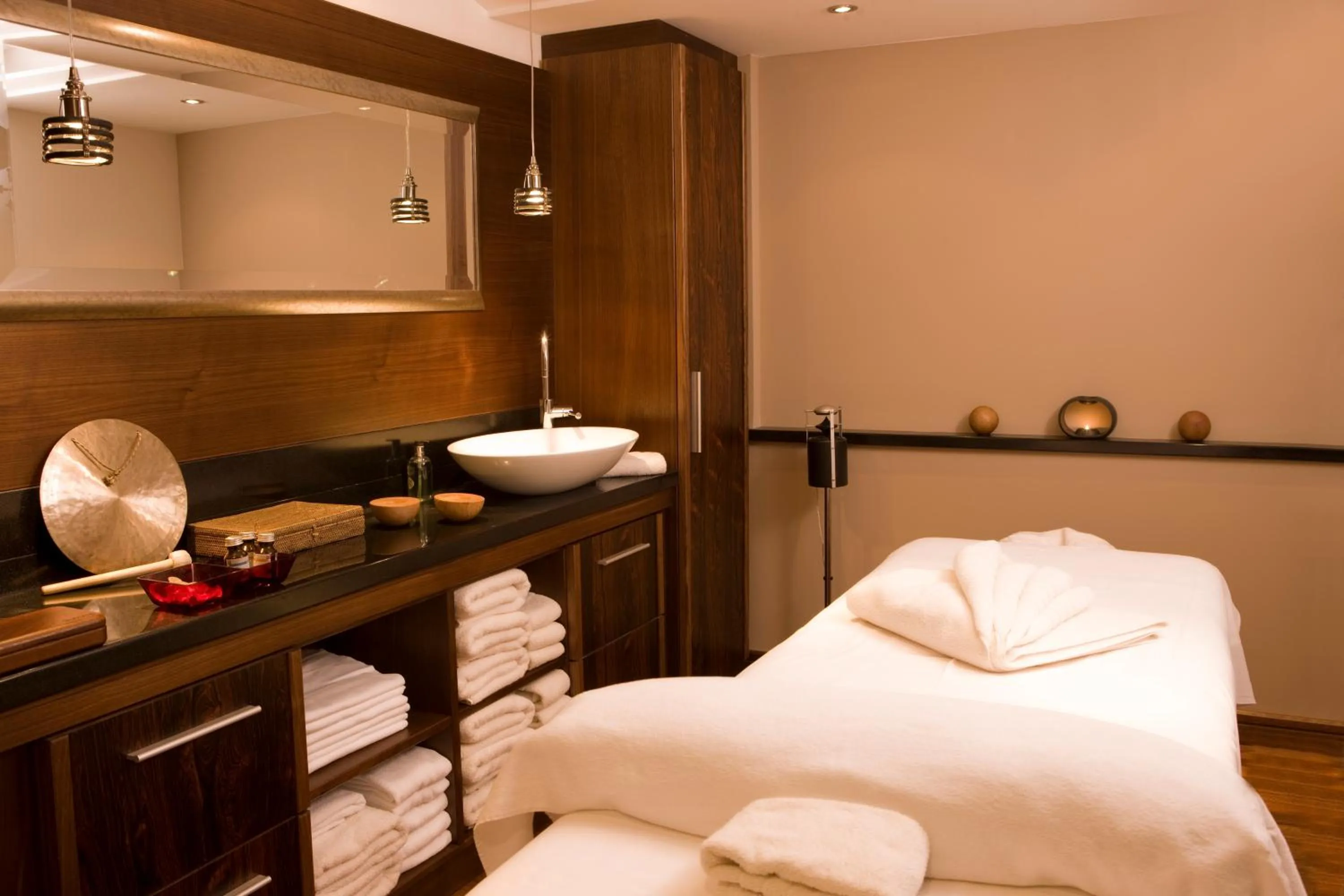 Massage, Bed in Hotel Berghof