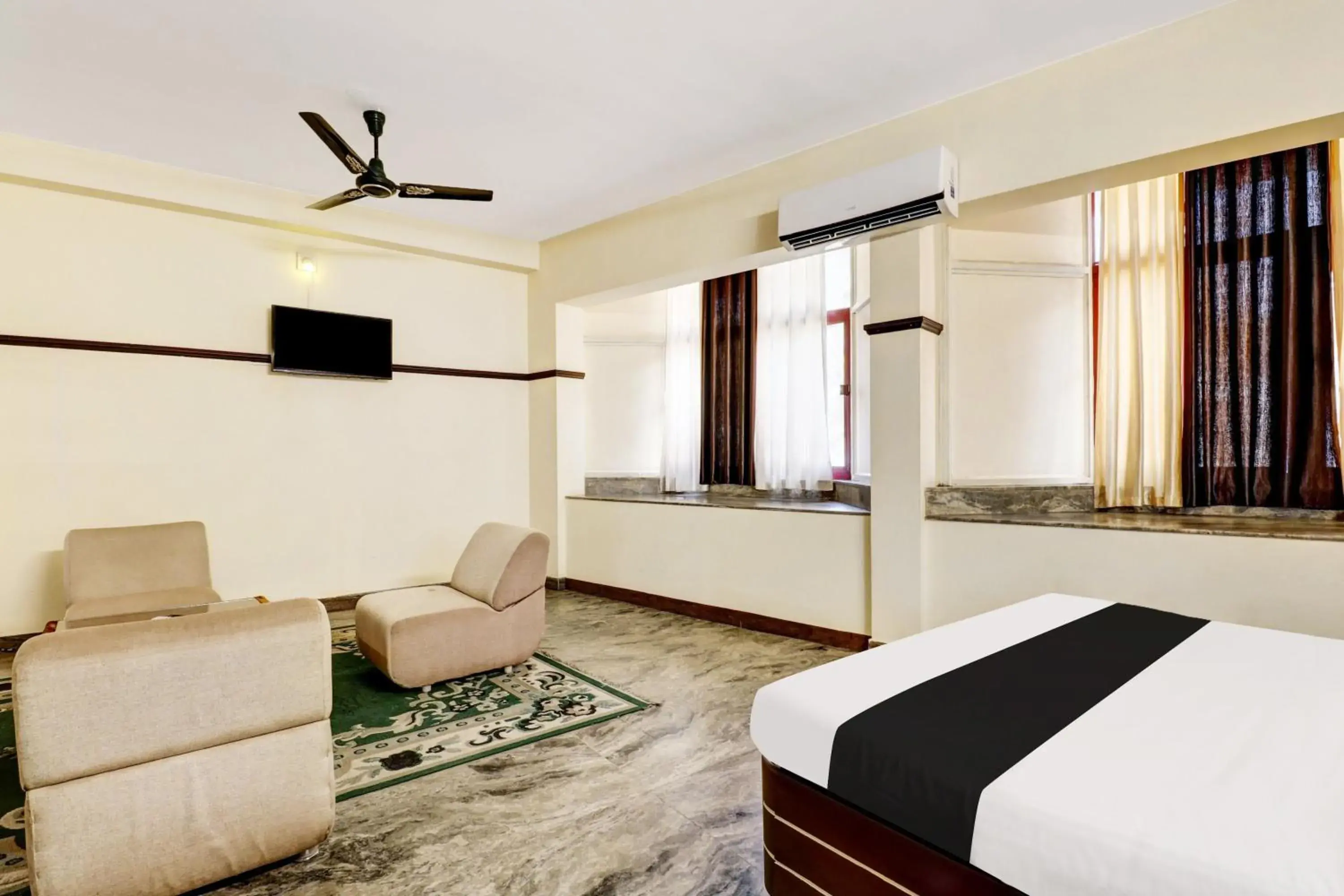 Bedroom, Bed in Super Hotel O East Nada Bedroom, Bed in Super Hotel O East Nada