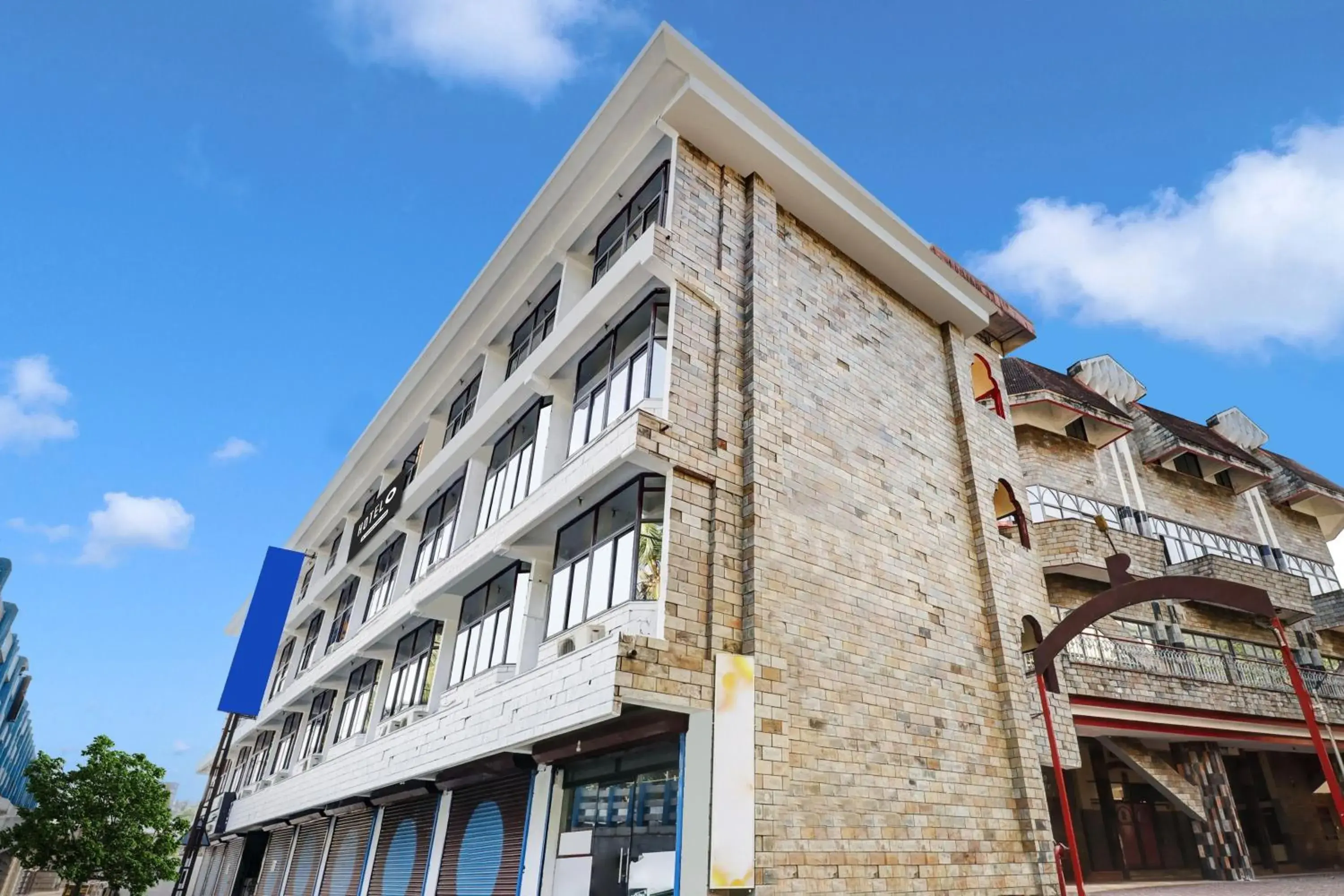 Facade/entrance in Super Hotel O East Nada Facade/entrance in Super Hotel O East Nada