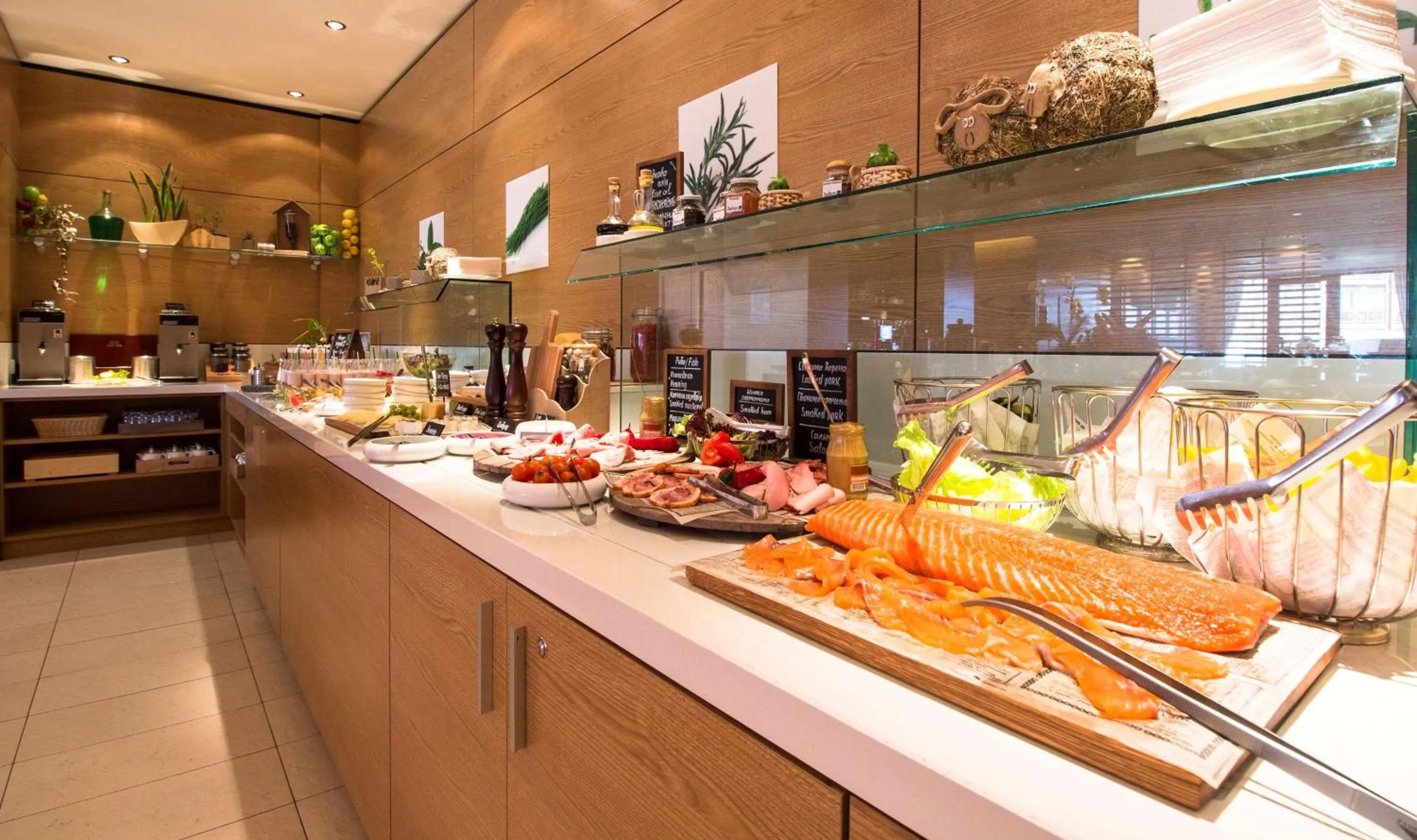 Restaurant/places to eat in Radisson Blu Resort Bukovel