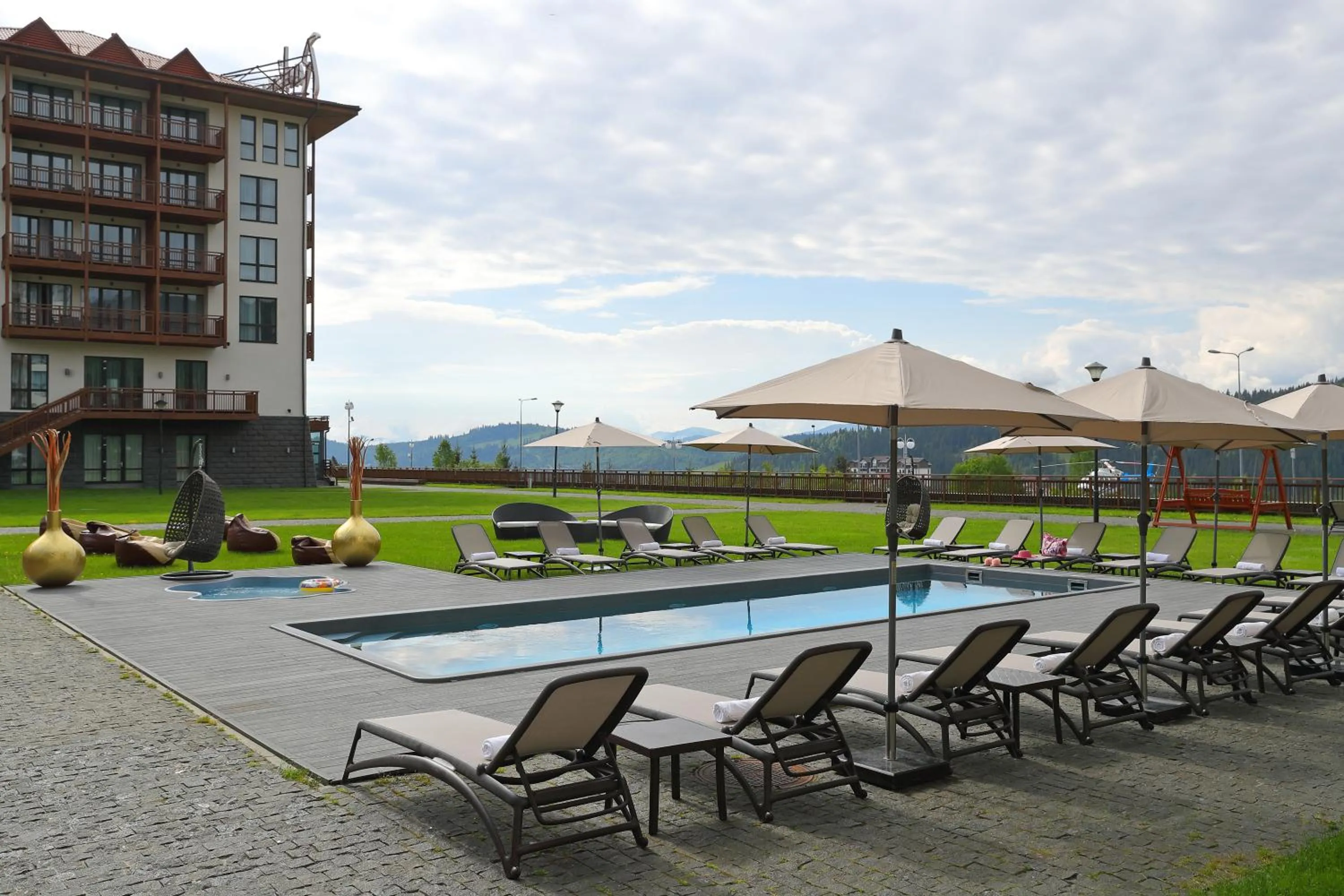 Swimming pool in Radisson Blu Resort Bukovel
