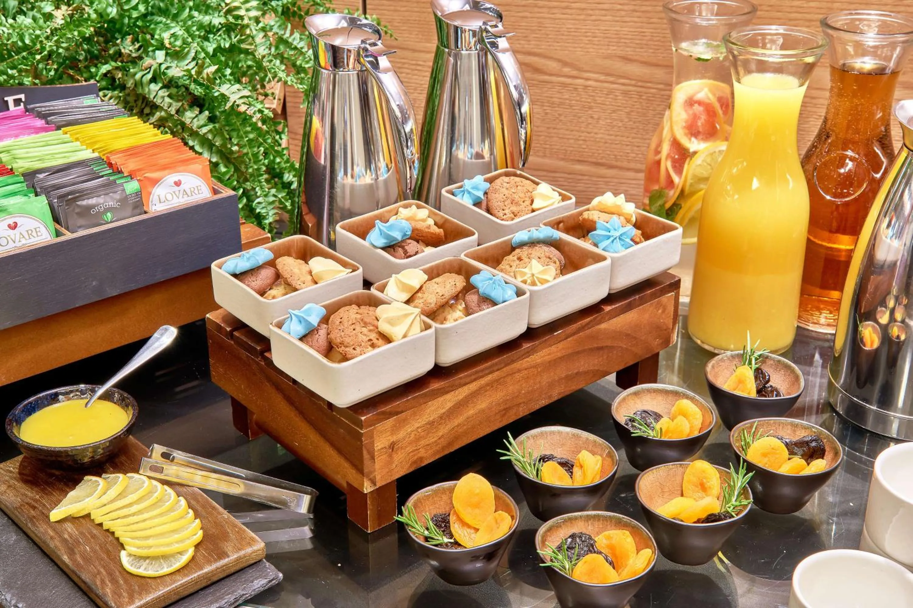 Coffee/tea facilities in Radisson Blu Resort Bukovel