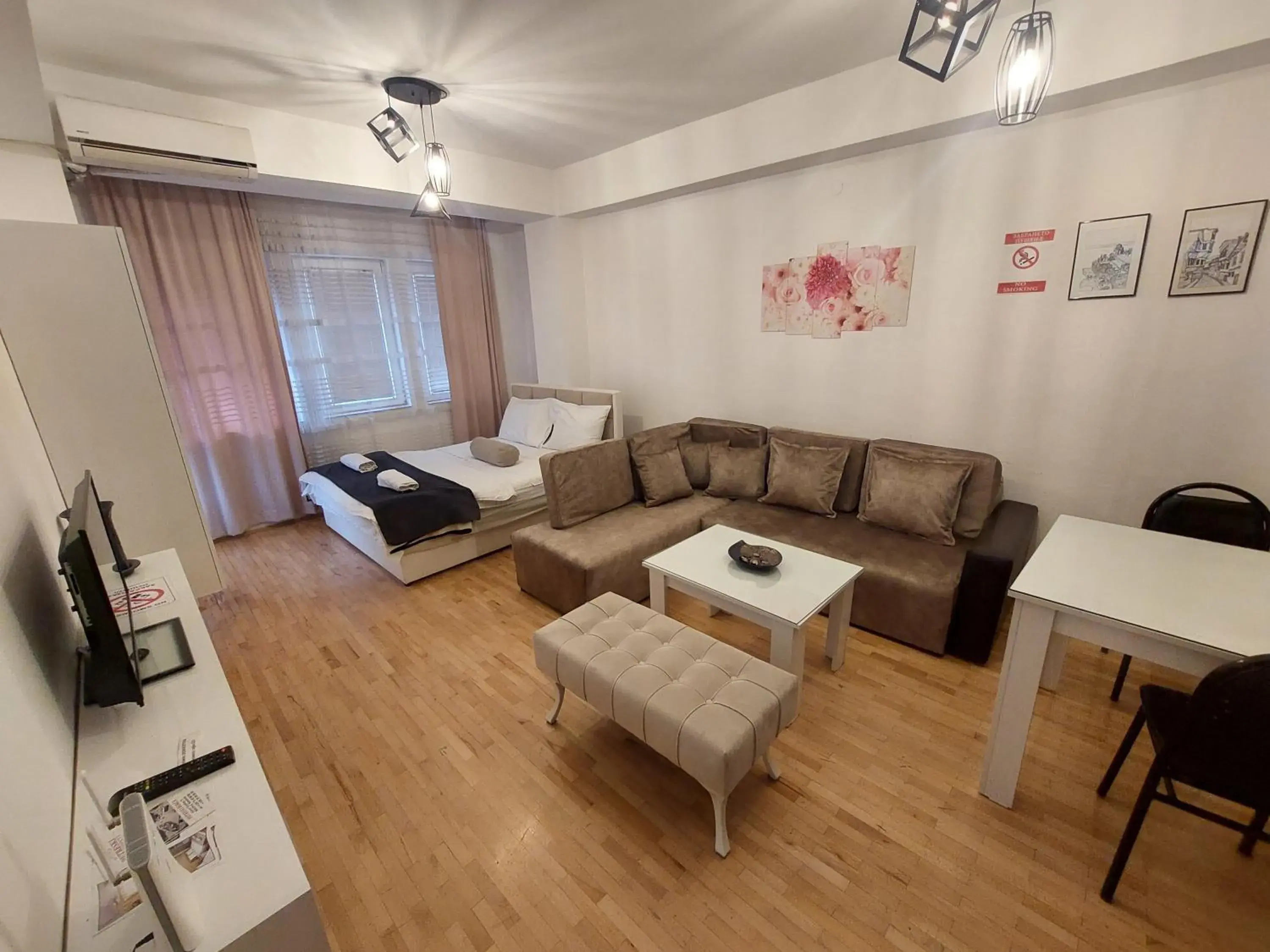 One-Bedroom Apartment with Balcony in Petreski Apartments 1 One-Bedroom Apartment with Balcony in Petreski Apartments 1