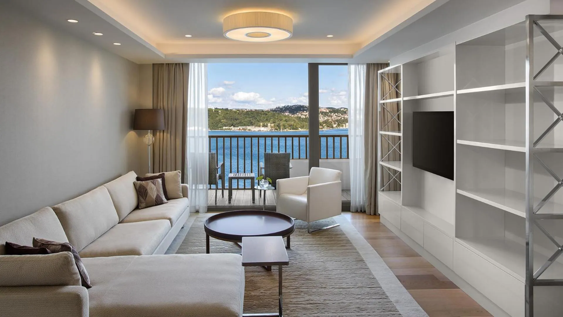 Living room in The Grand Tarabya Managed by Accor