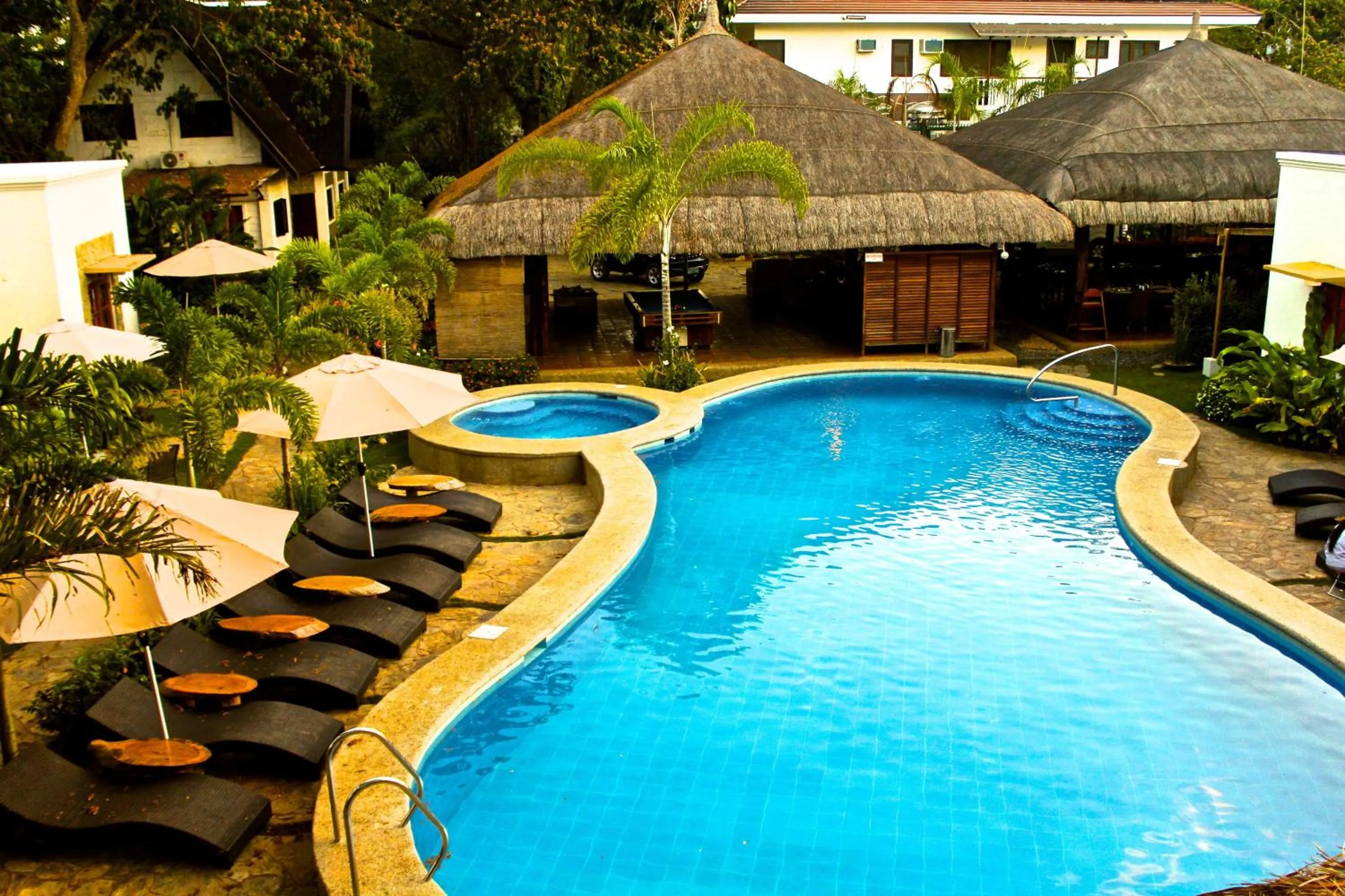 Pool view in Acacia Tree Garden Hotel