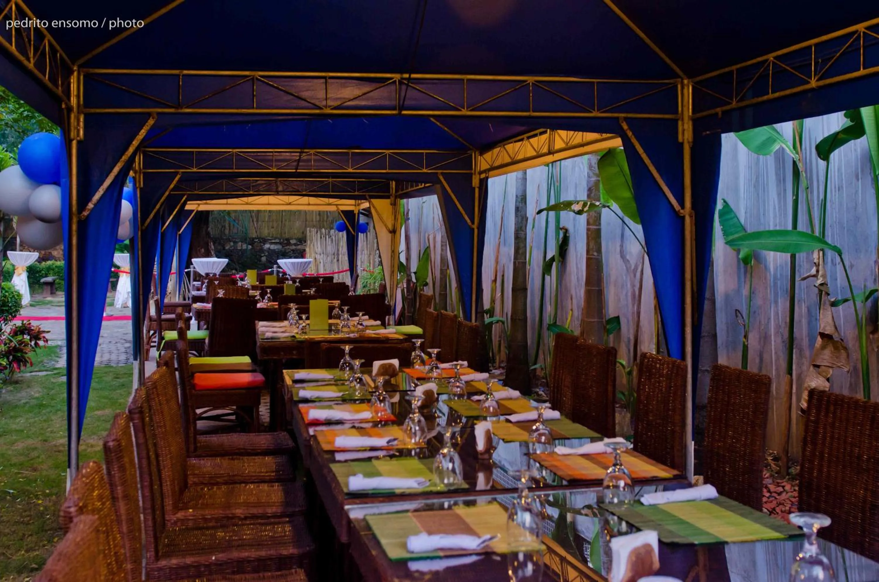 Restaurant/places to eat in Acacia Tree Garden Hotel