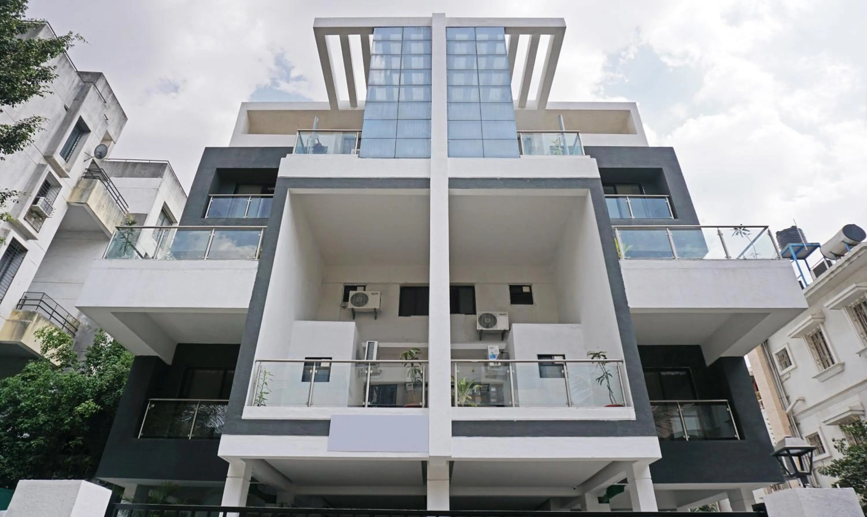 Property building in Treebo Lotus Baner