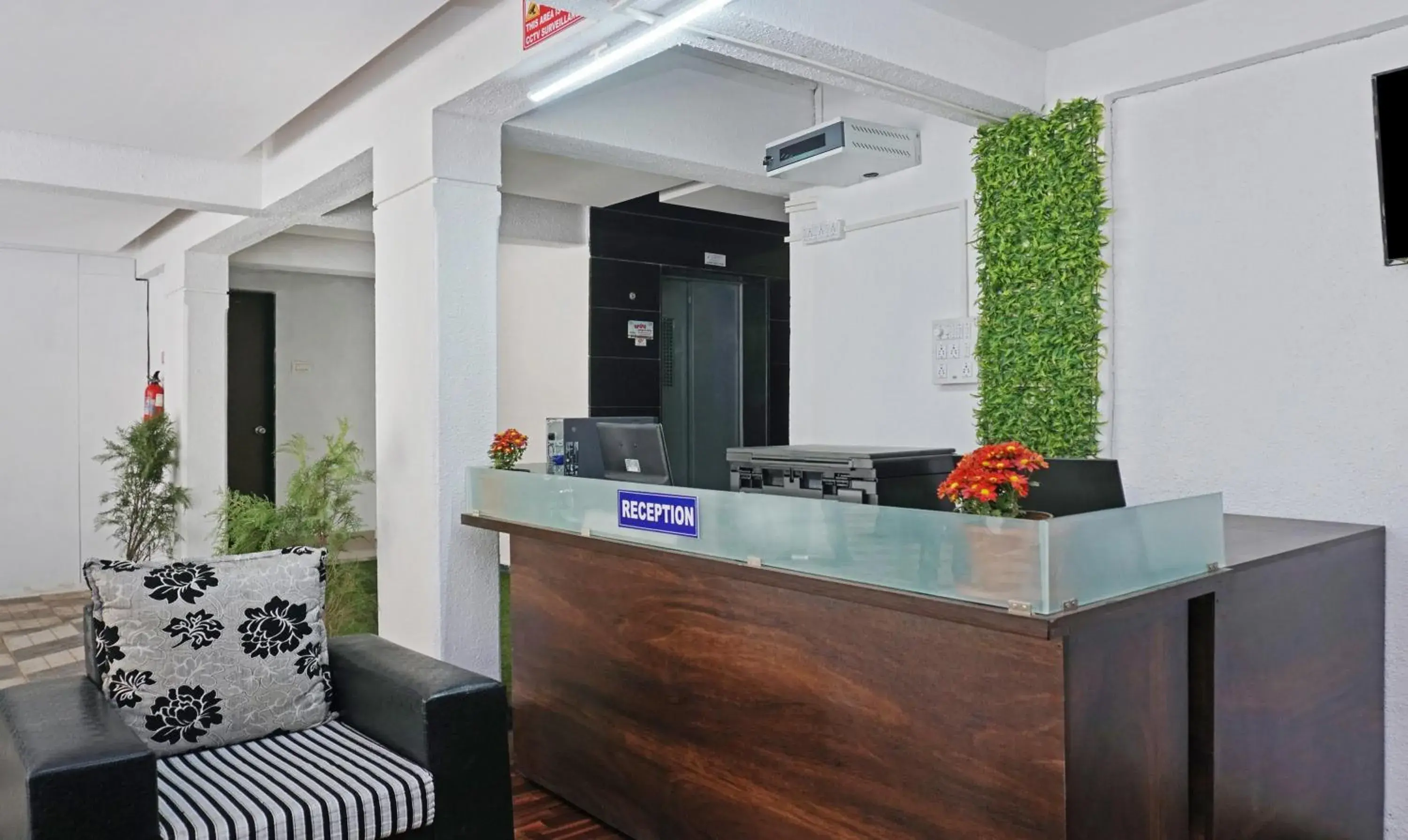 Lobby or reception in Treebo Lotus Baner Lobby or reception in Treebo Lotus Baner