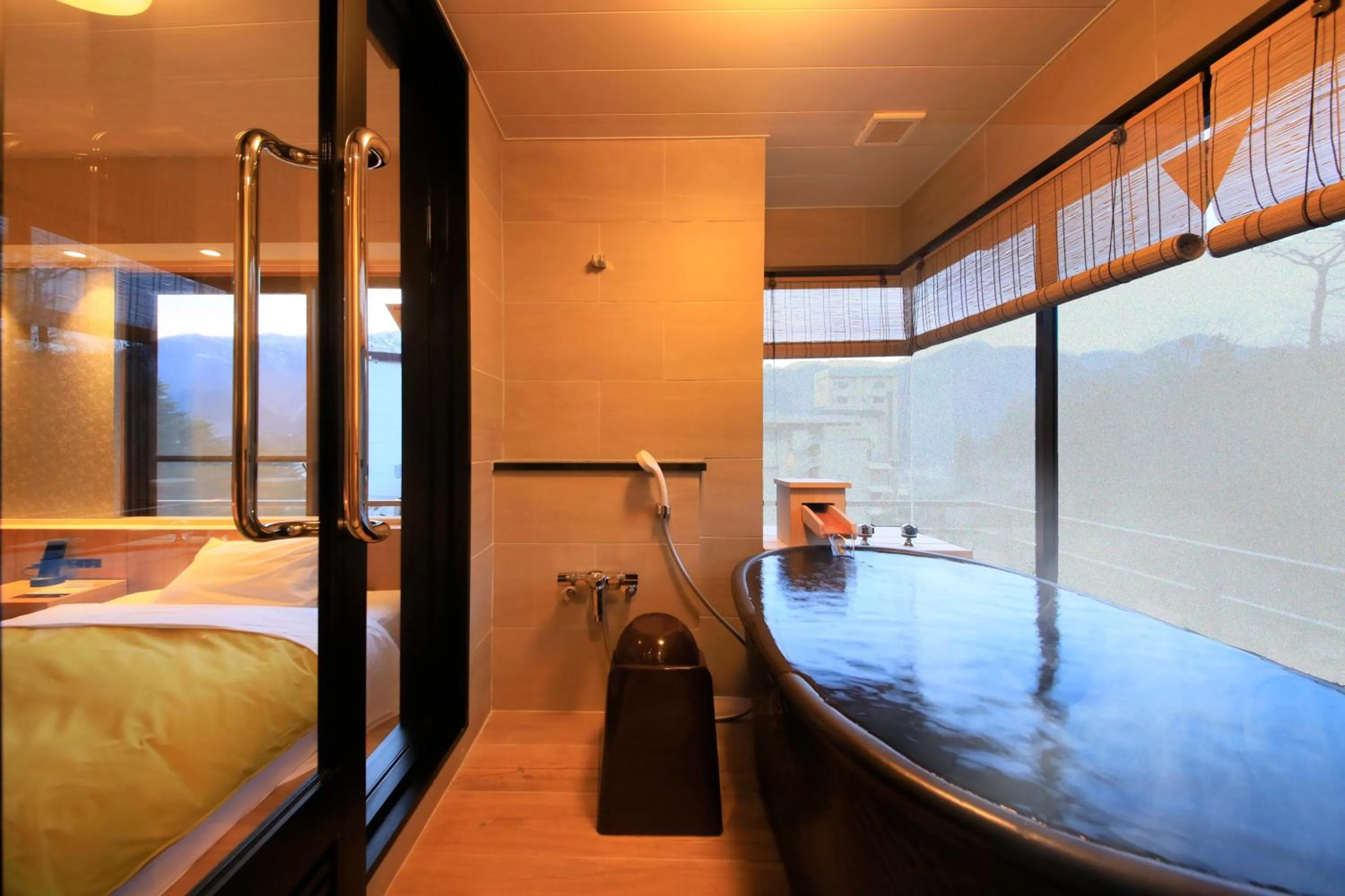 Bathroom, Bed in Naruko Fuga