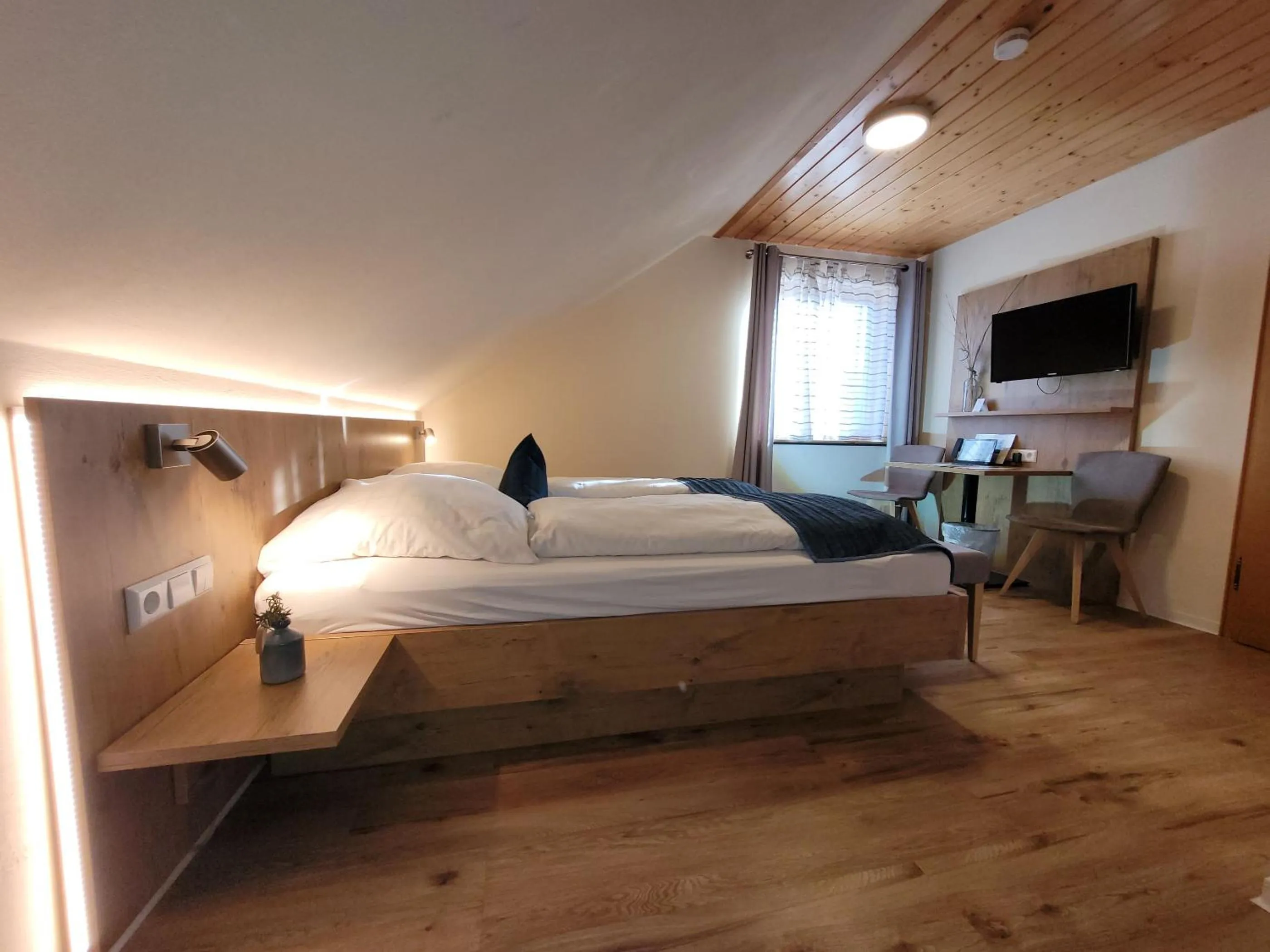 Bed in Stahlecker Hof