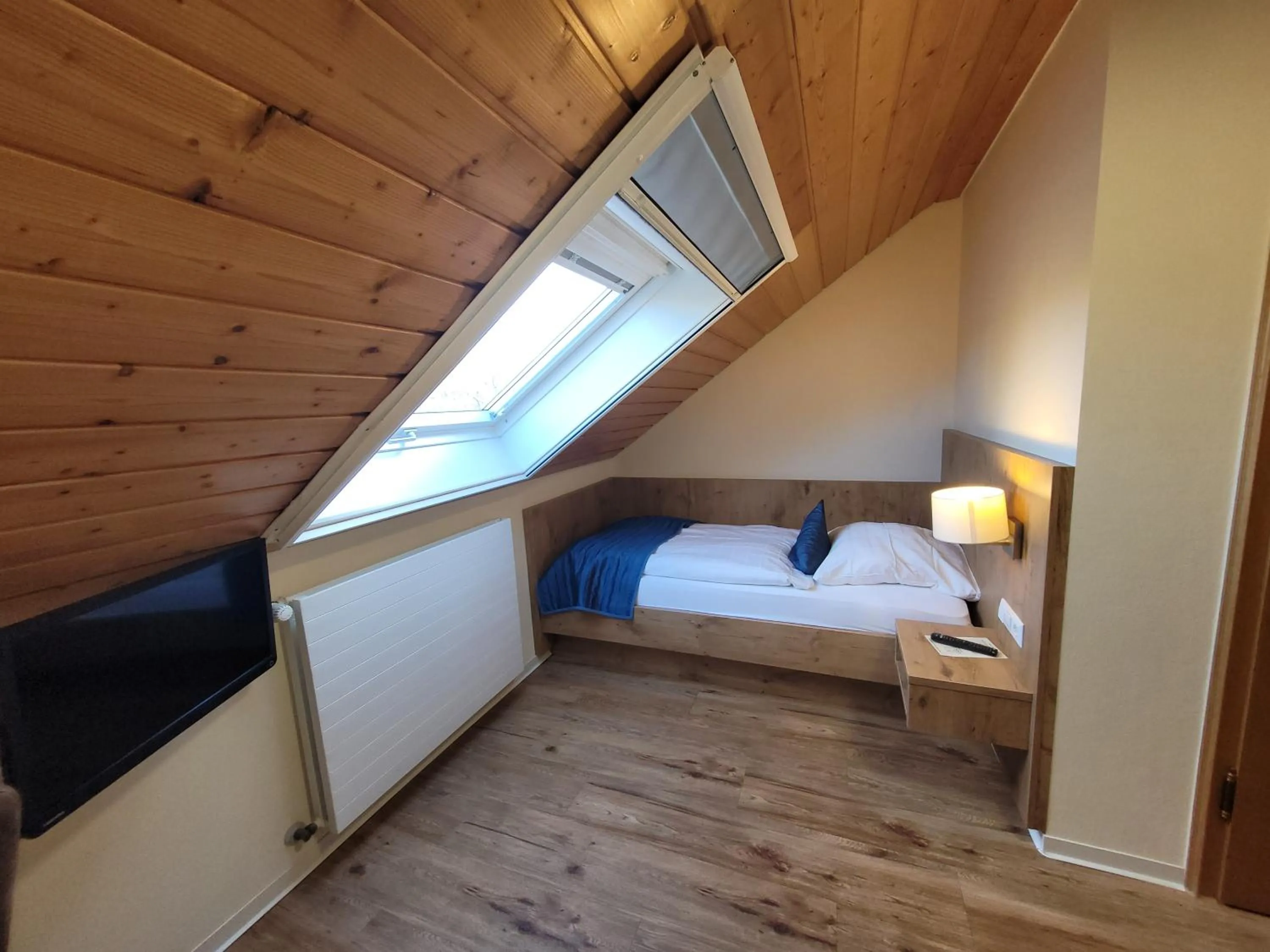 Bed in Stahlecker Hof