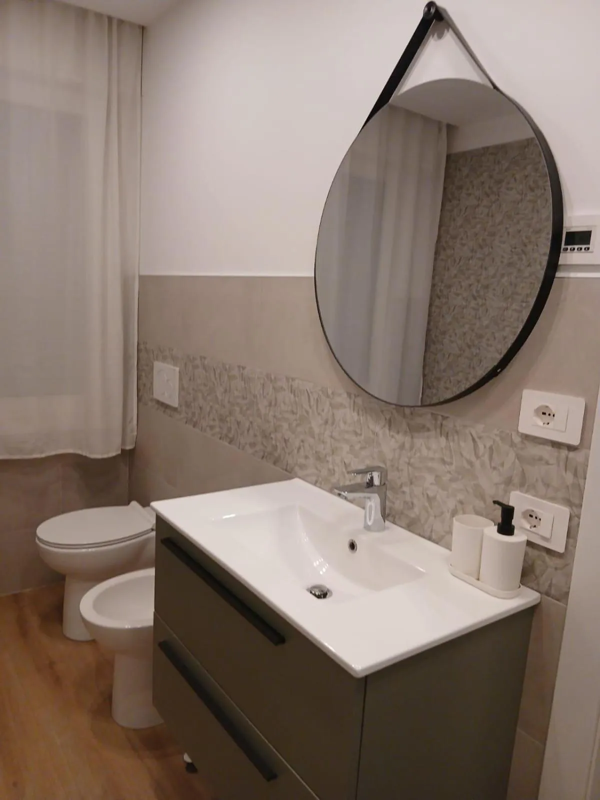 DESDEMA & OPERA Rooms