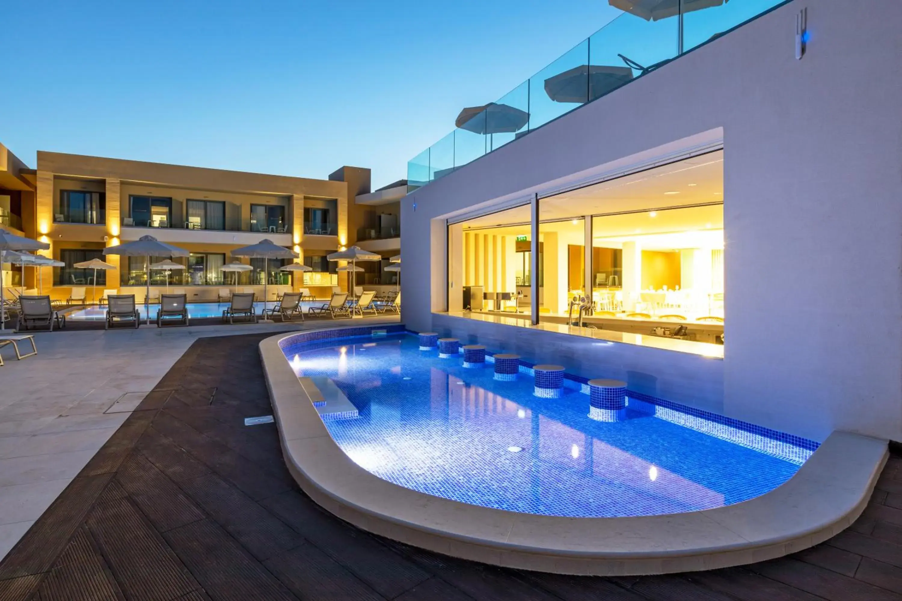 Property building in White Olive Elite Laganas Property building in White Olive Elite Laganas