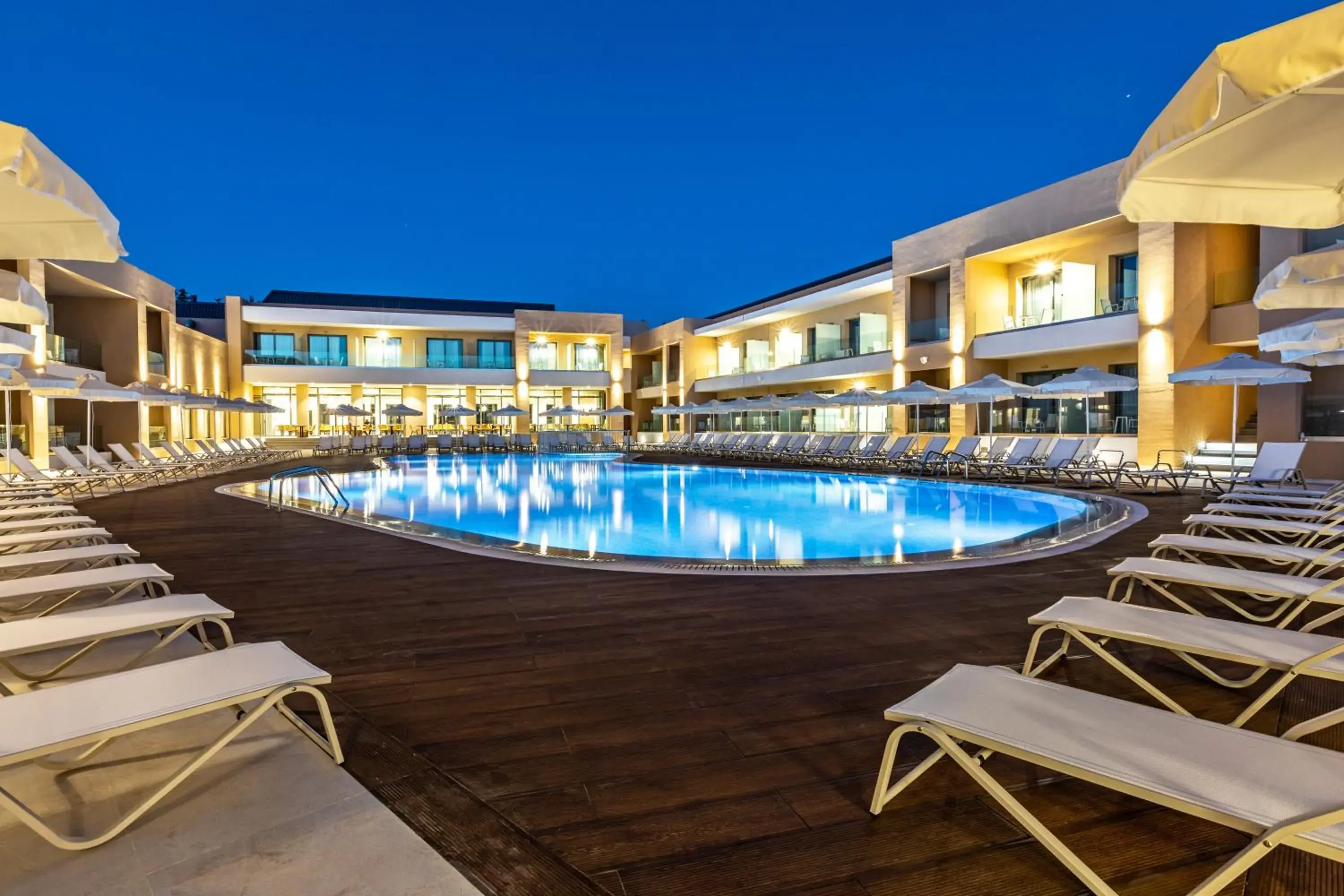 Property building in White Olive Elite Laganas Property building in White Olive Elite Laganas