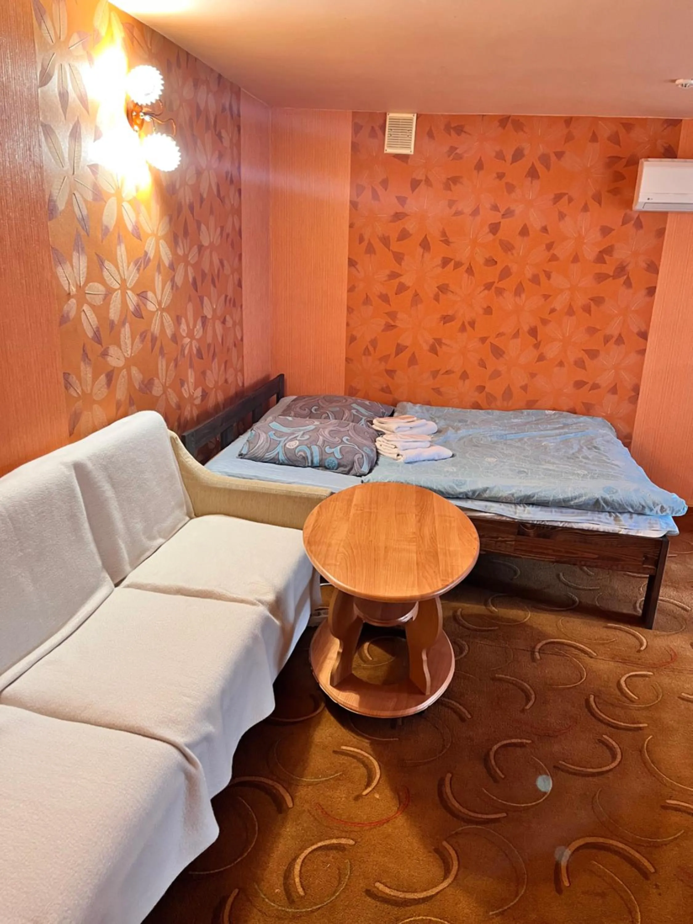 Bed in Mala Praha