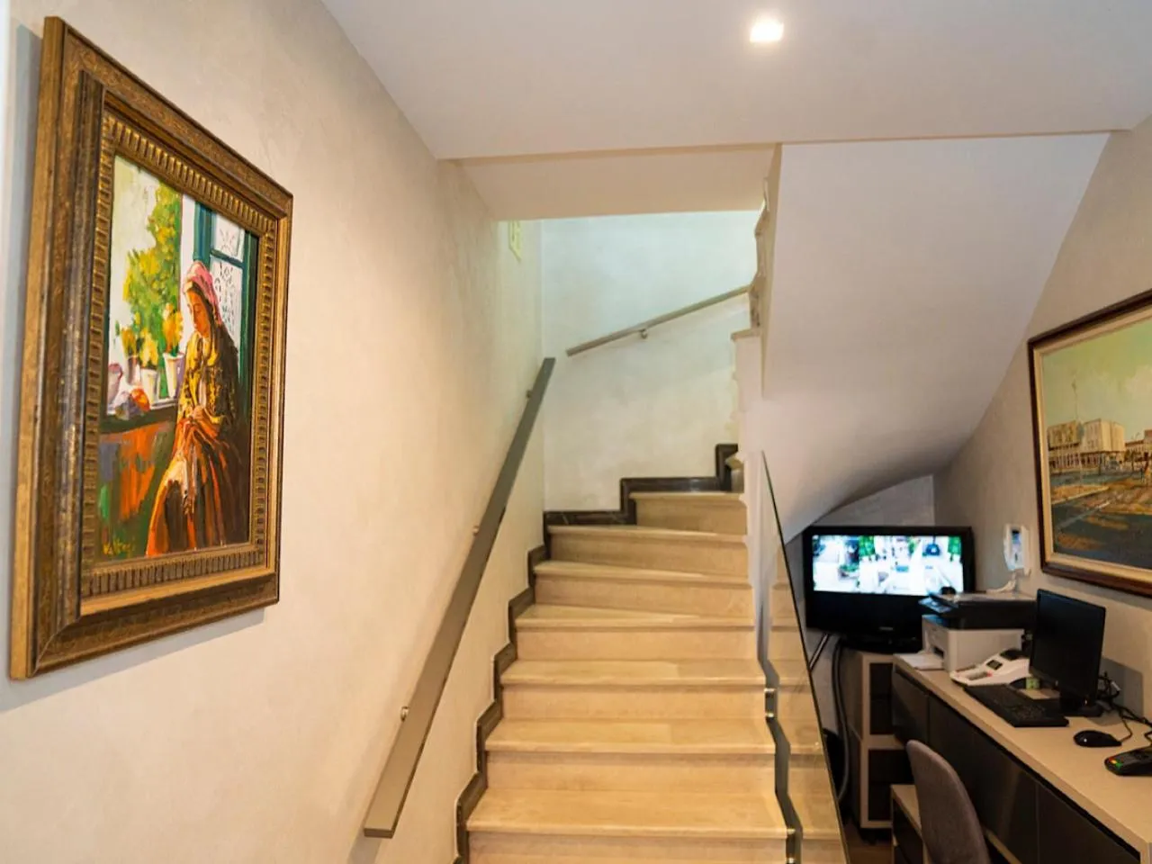 Property building in Hotel Vila Tirana