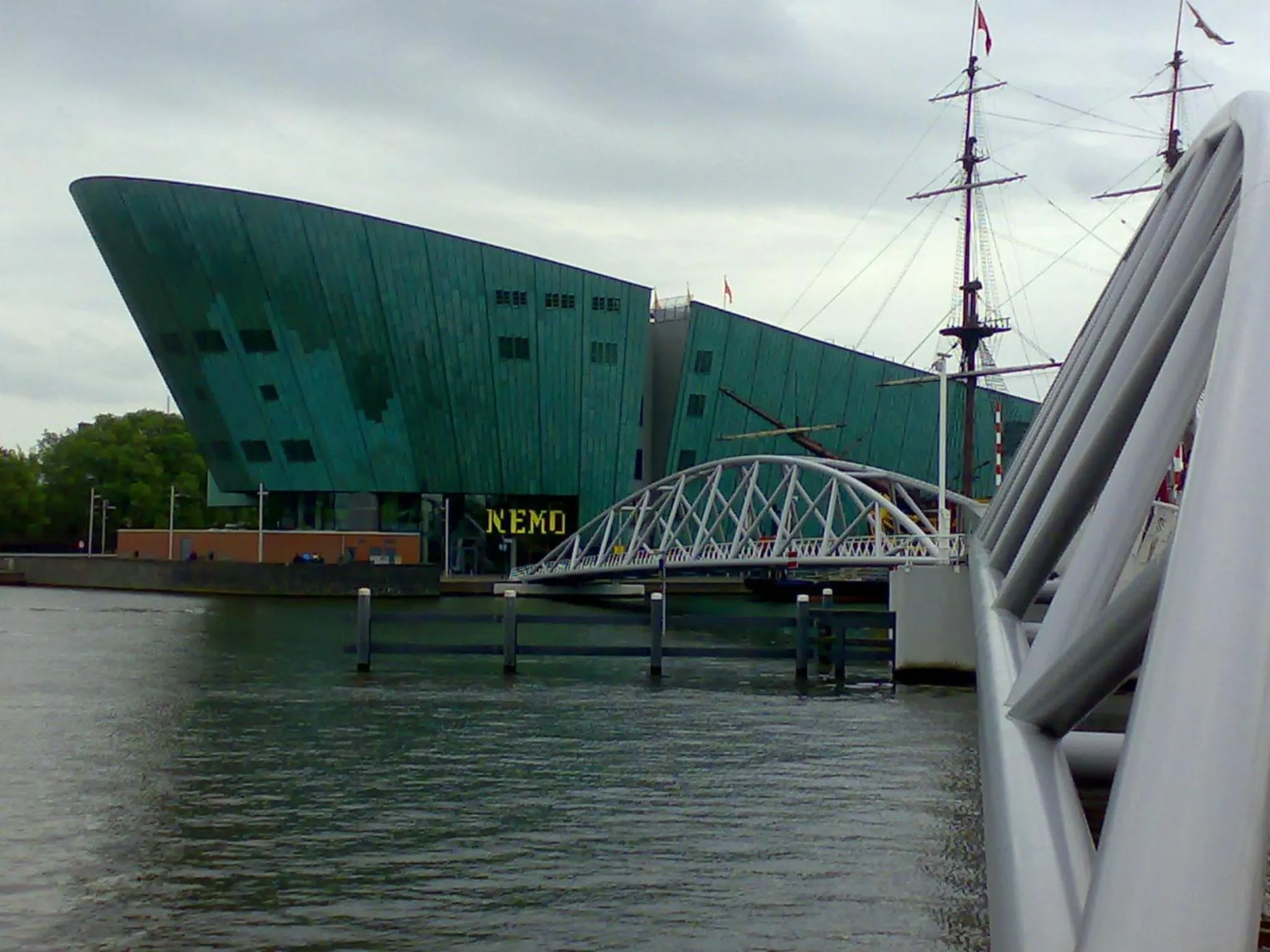 Area and facilities in Hotelboat Angeline