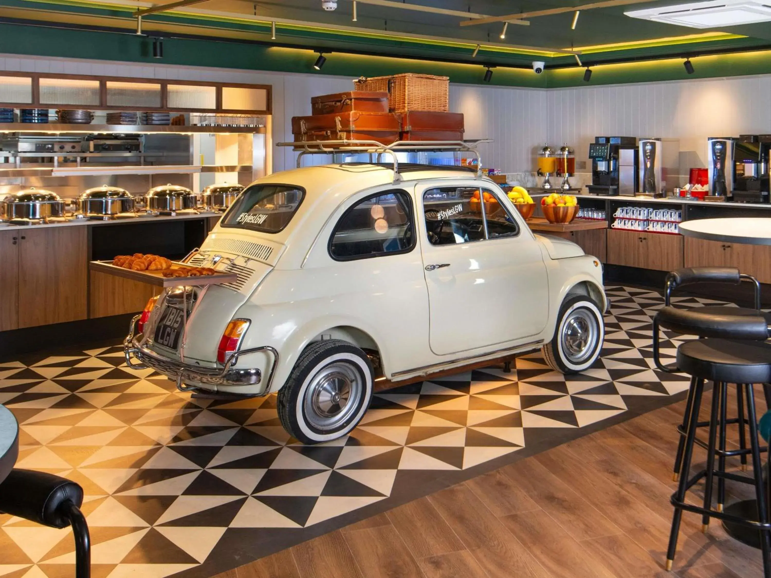 Restaurant/places to eat in ibis Styles London Gatwick Airport Restaurant/places to eat in ibis Styles London Gatwick Airport