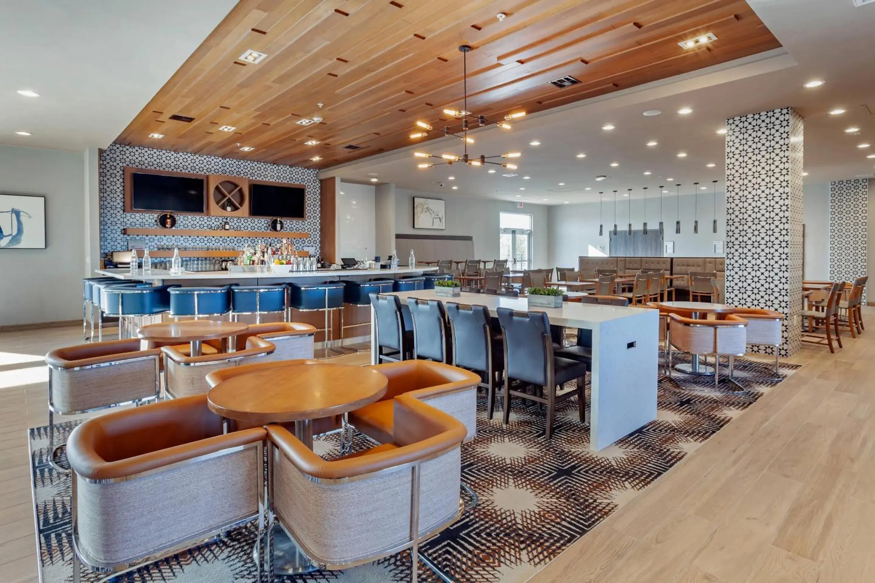 Restaurant/places to eat in Cambria Hotel Plano - Richardson Garland Restaurant/places to eat in Cambria Hotel Plano - Richardson Garland