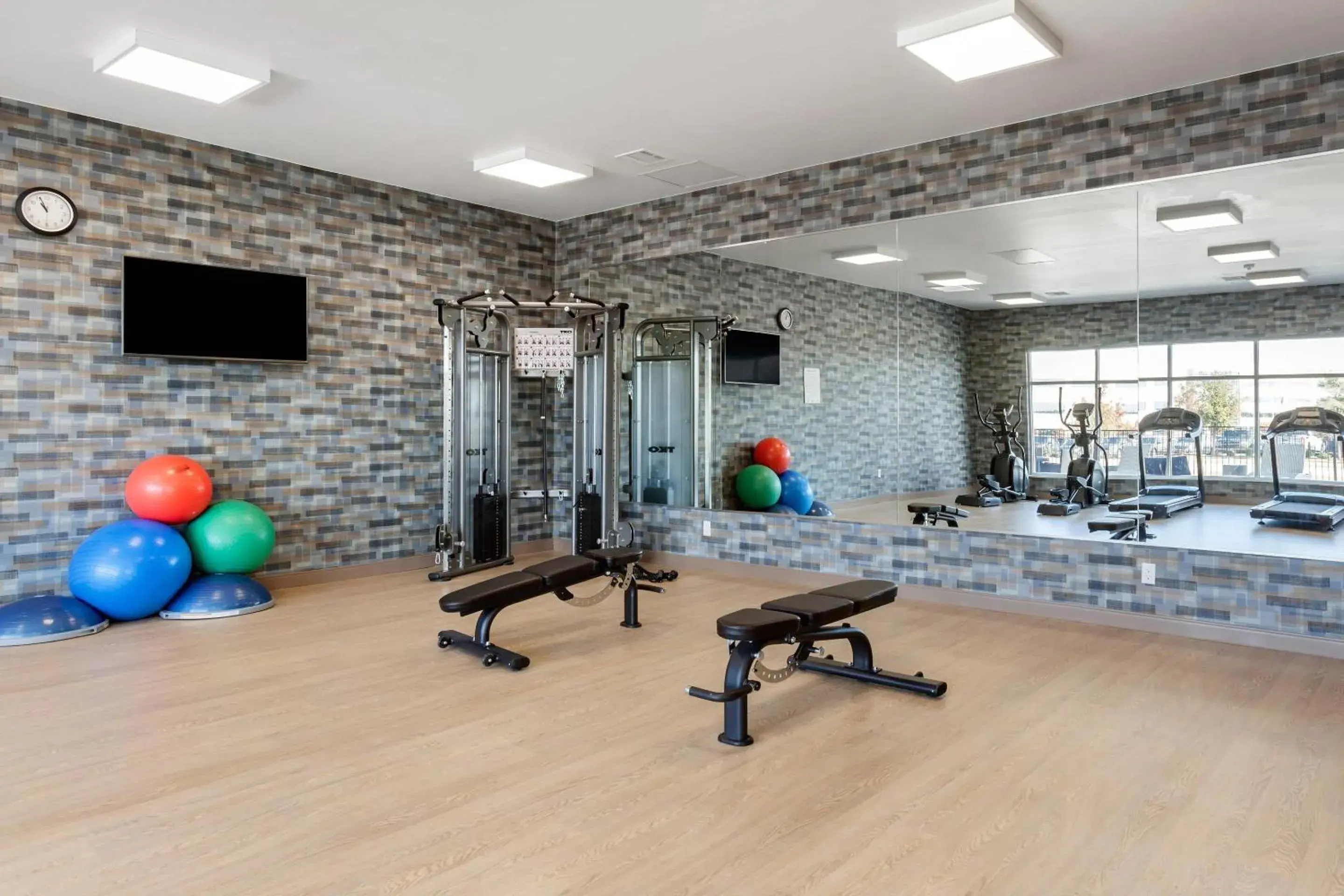 Fitness centre/facilities in Cambria Hotel Plano - Richardson Garland Fitness centre/facilities in Cambria Hotel Plano - Richardson Garland