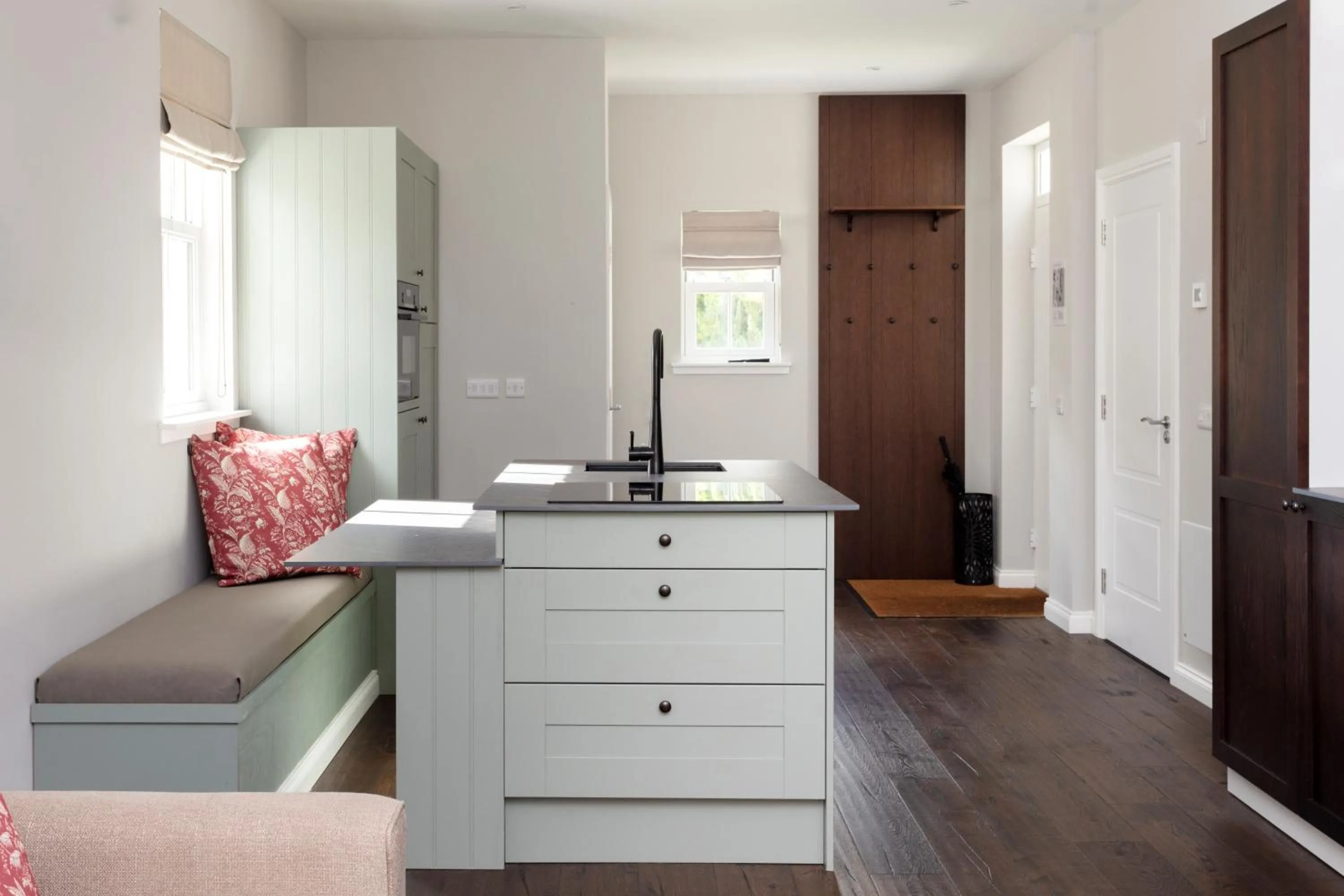 Kitchen or kitchenette in SCHLOSS Roxburghe, part of Destination by Hyatt