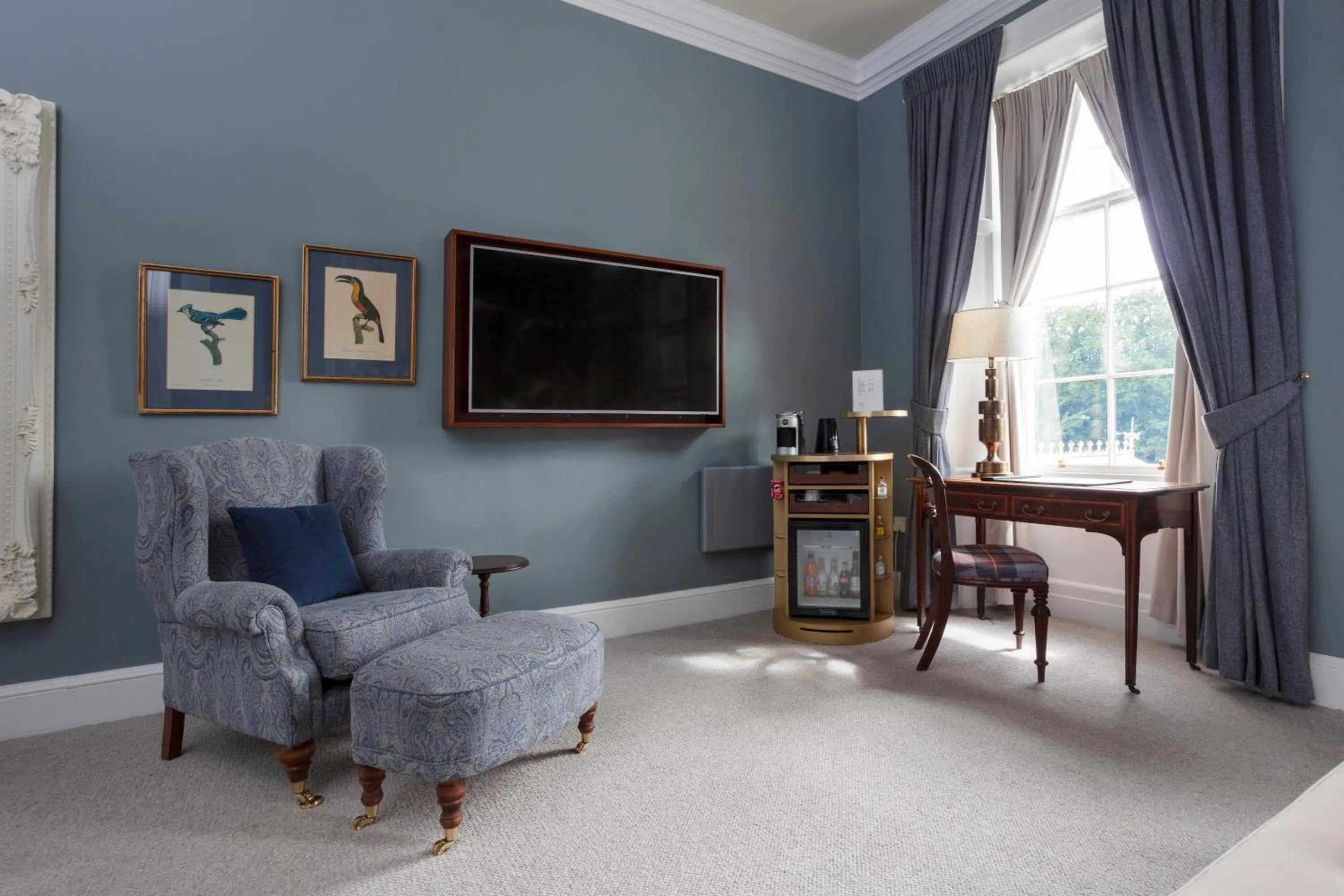 TV and multimedia in SCHLOSS Roxburghe, part of Destination by Hyatt