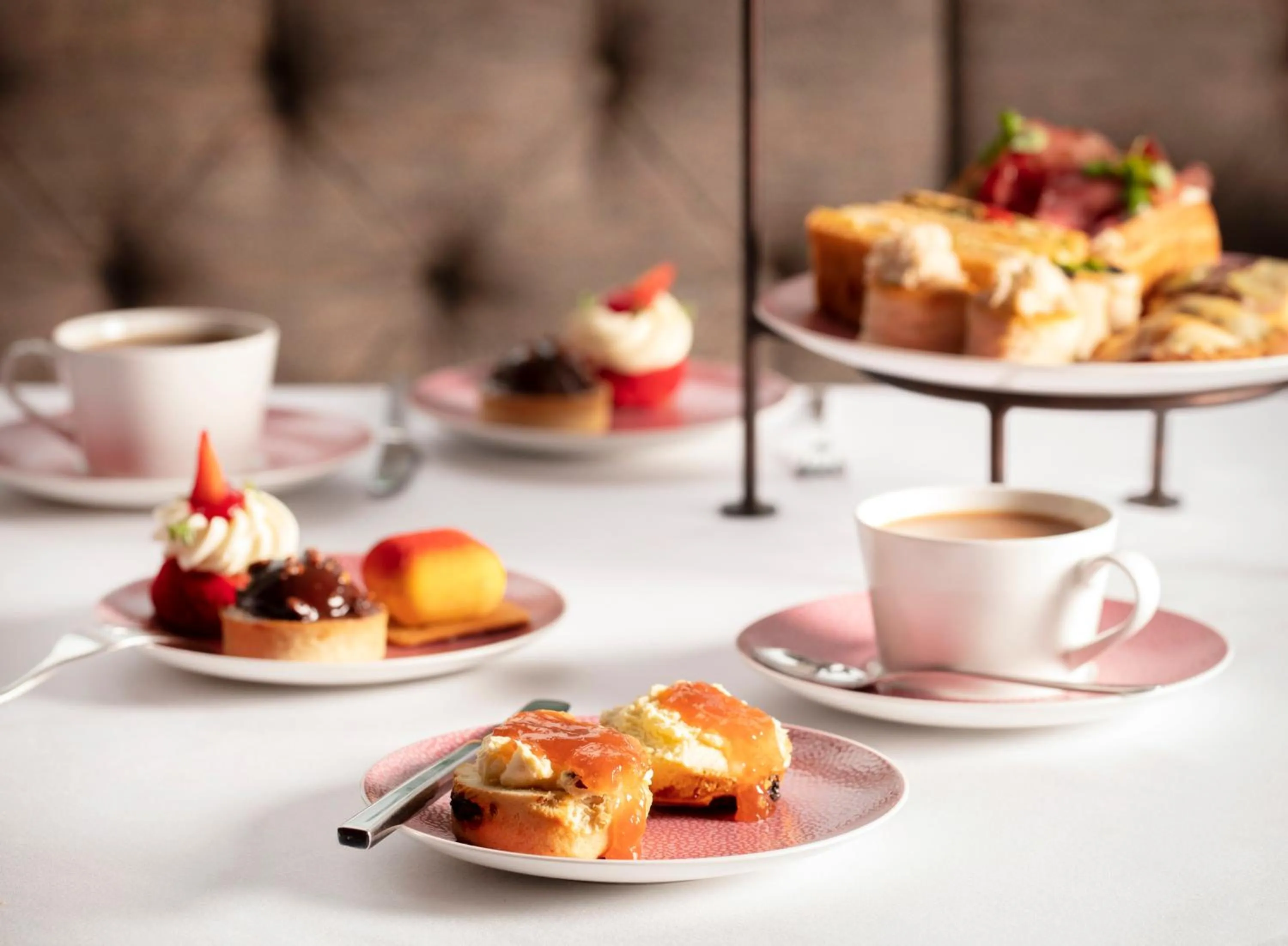 Food and drinks in SCHLOSS Roxburghe, part of Destination by Hyatt