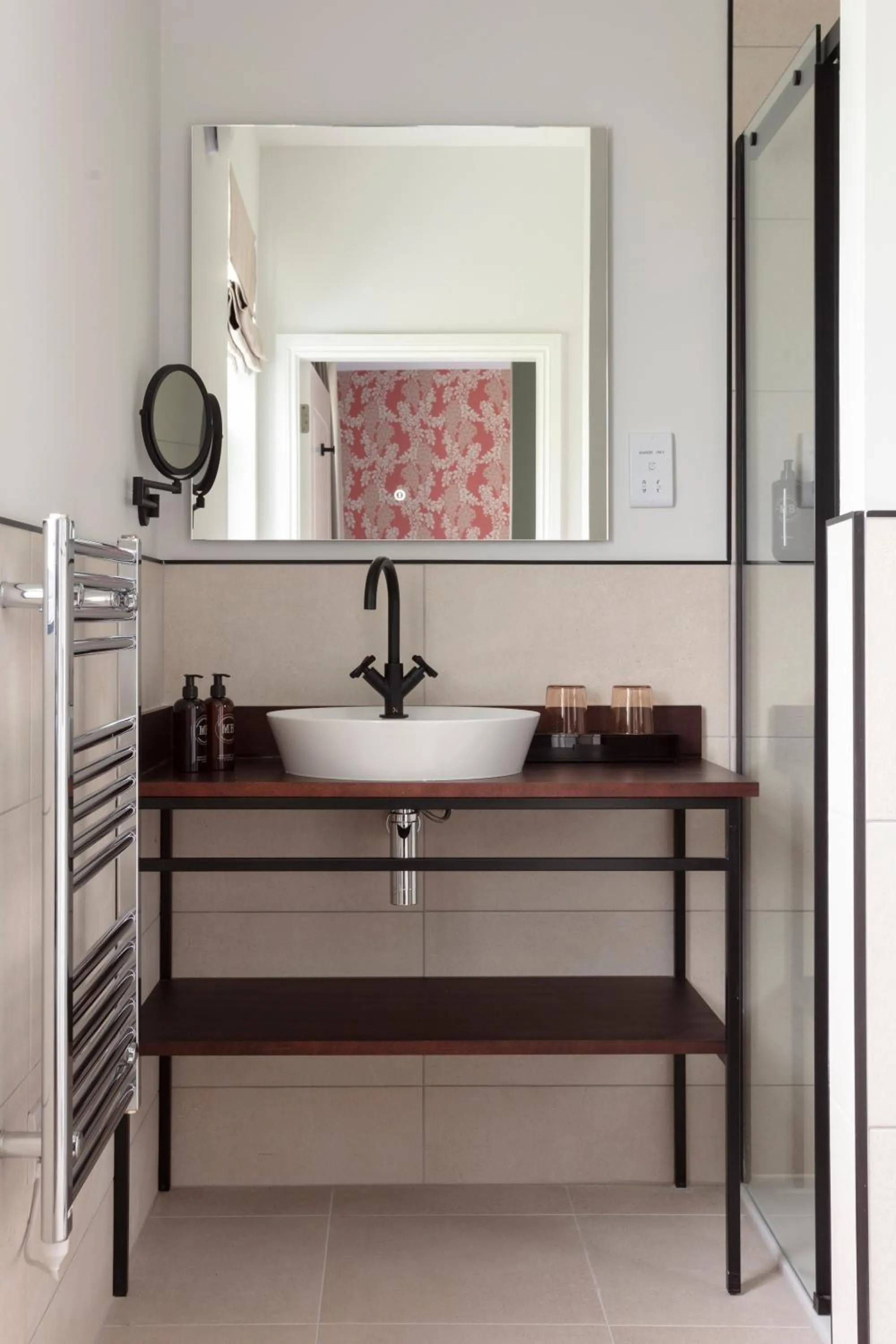 Bathroom in SCHLOSS Roxburghe, part of Destination by Hyatt